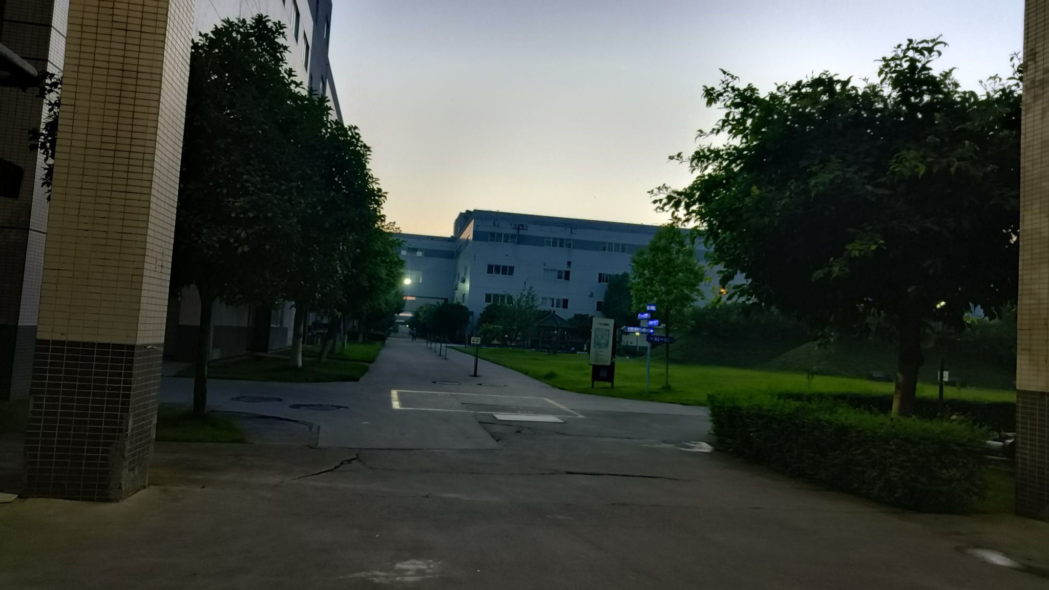 巨腾内江资讯配件有限公司