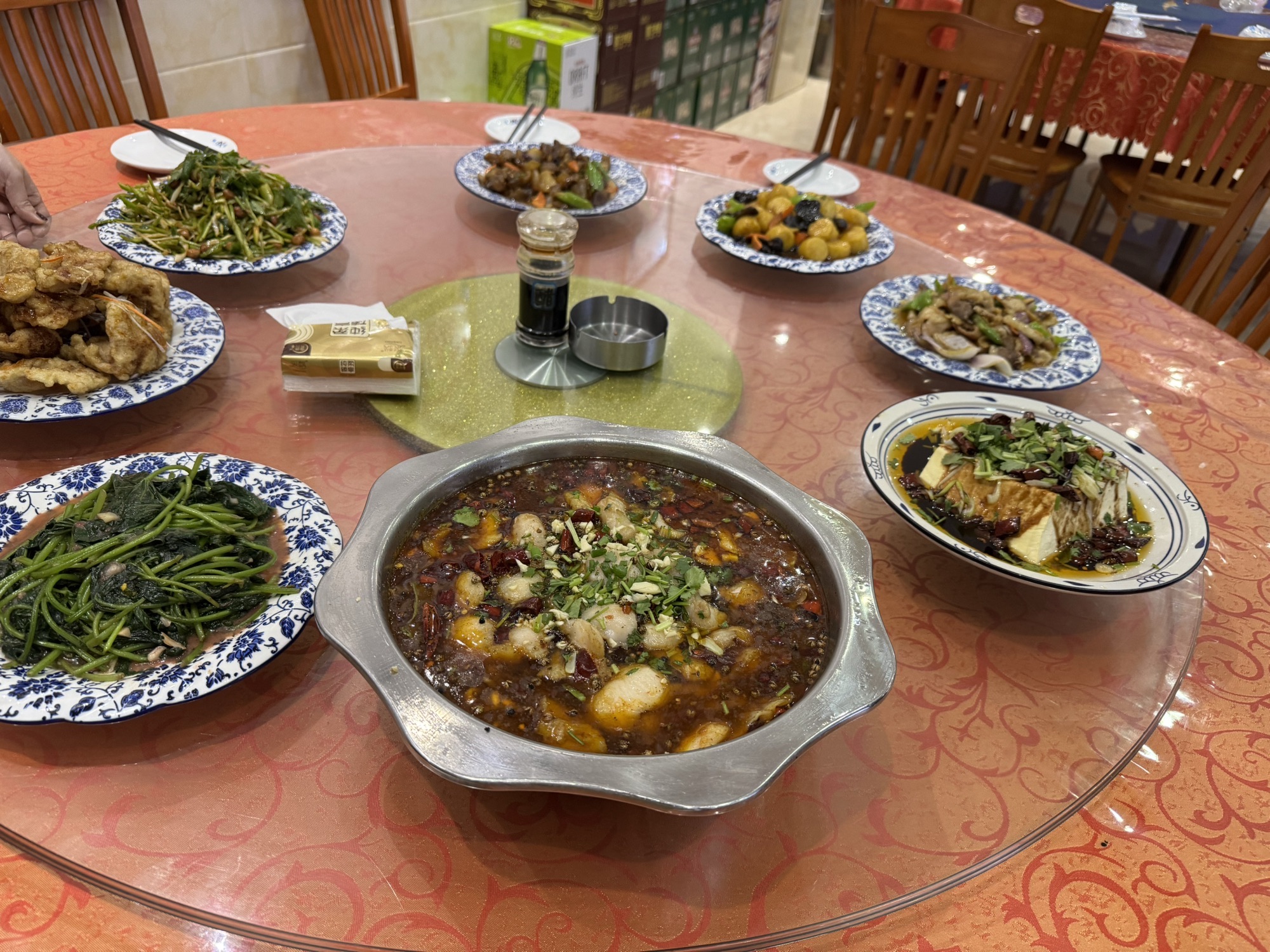 隆利园清真饭店