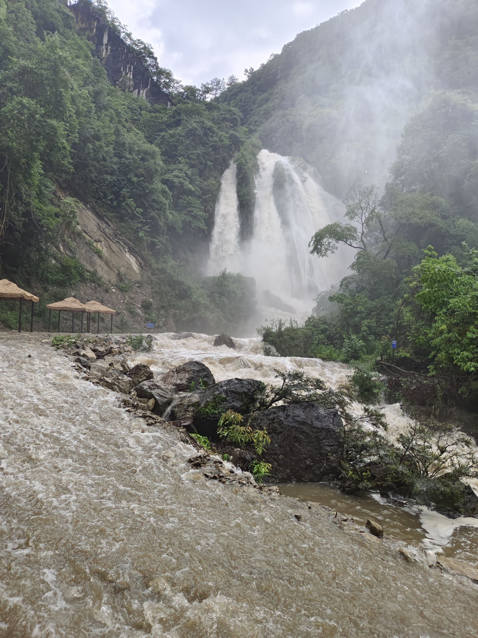 搭水岩瀑布旅行图片 2