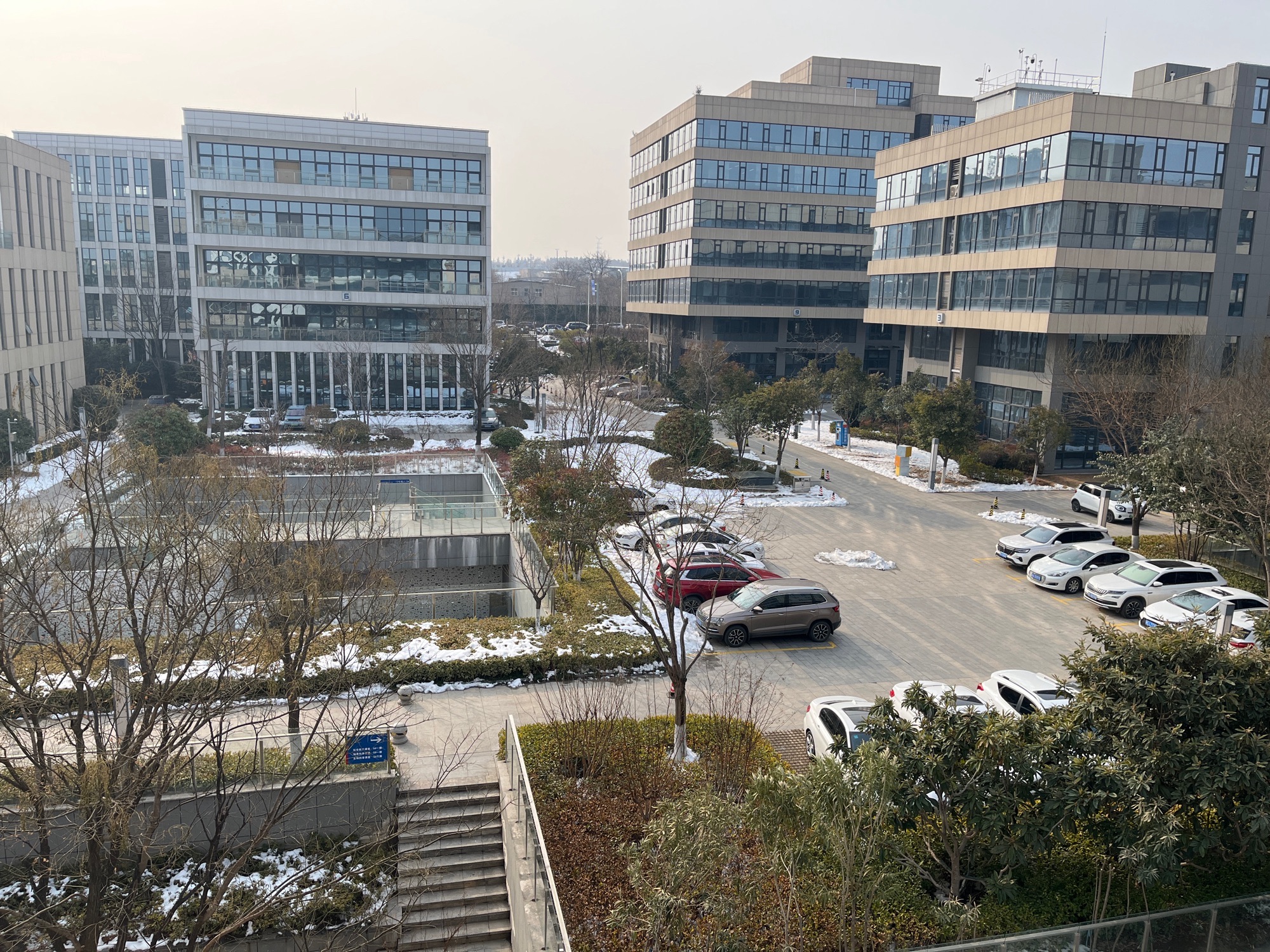 洛阳国家大学科技园B区实景图（2）