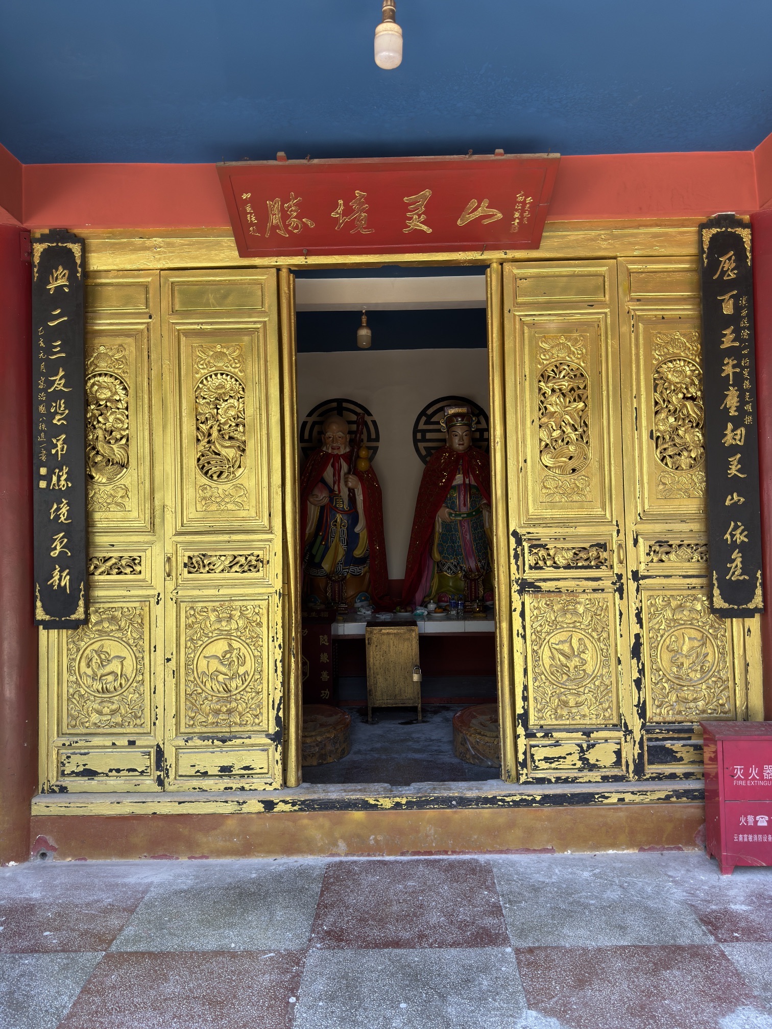 灵山寺实景照片