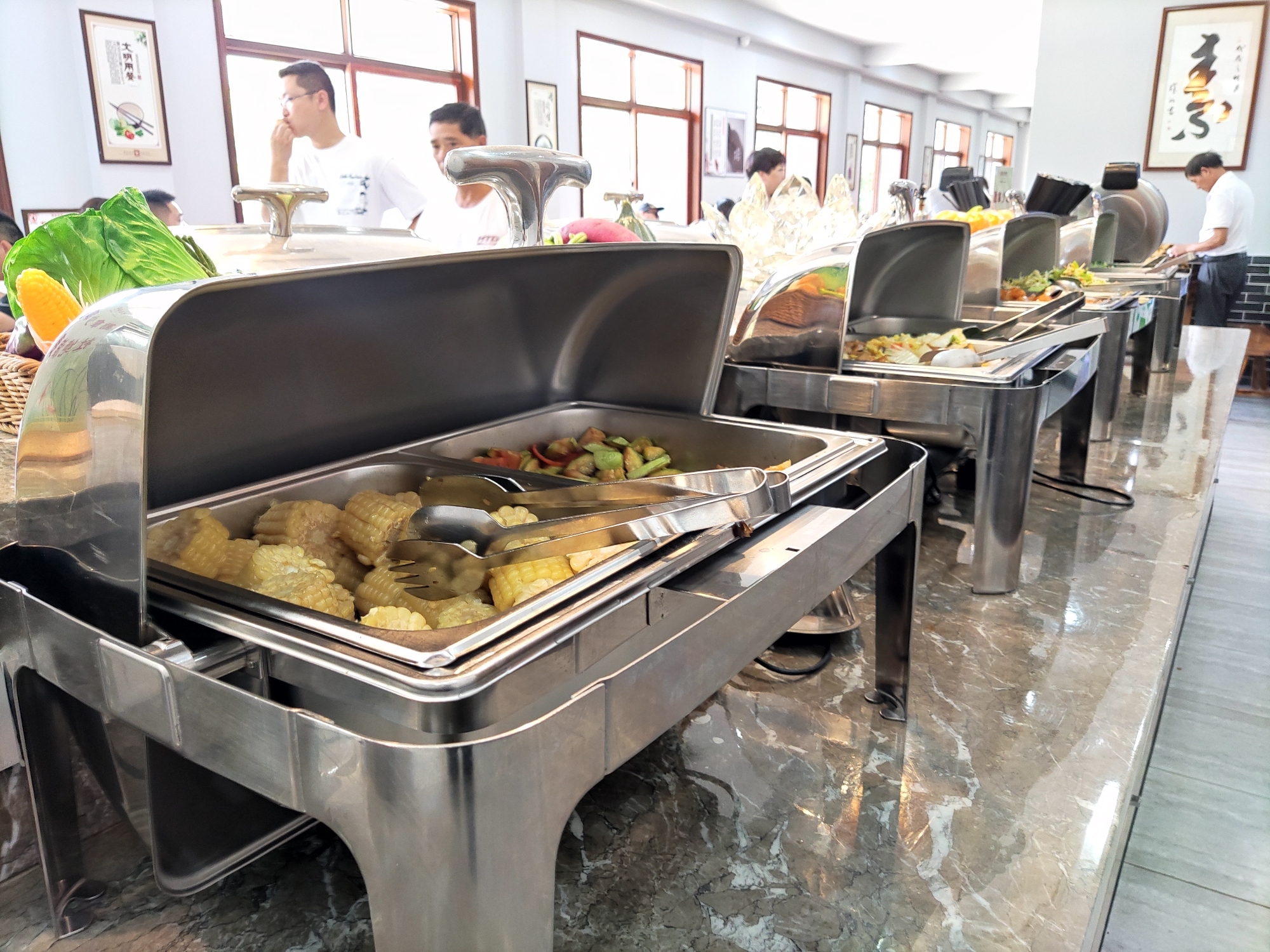 西山香客食堂