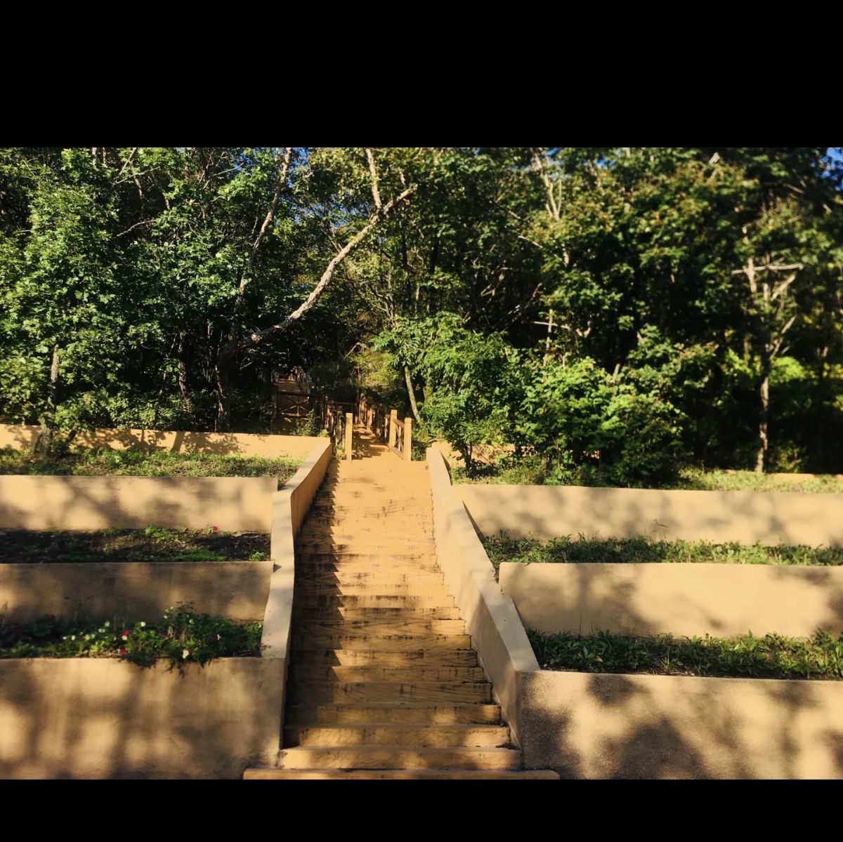喀尔喀山地质公园旅行图片 1
