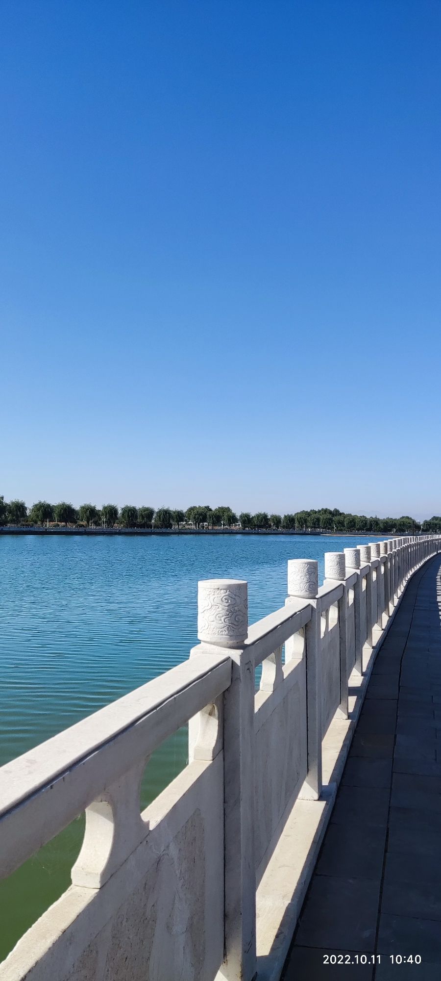 滨河公园