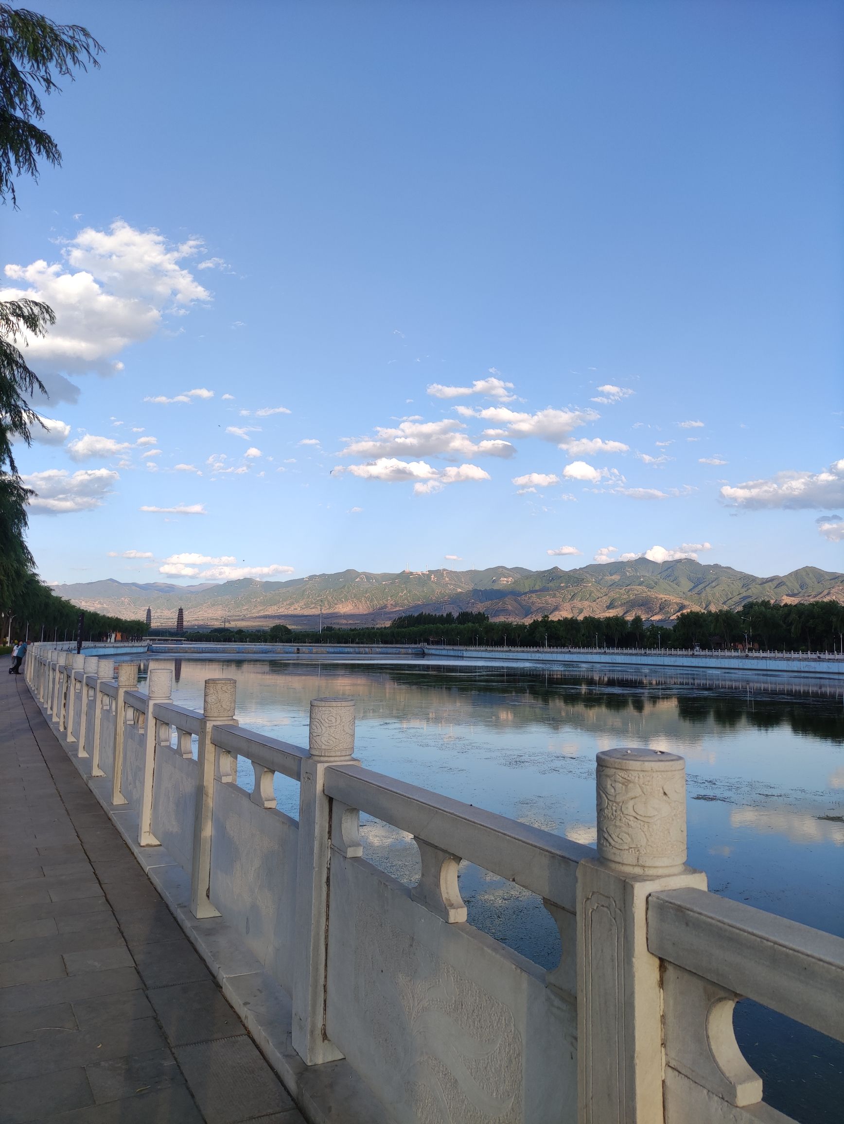滨河公园旅行图片 3