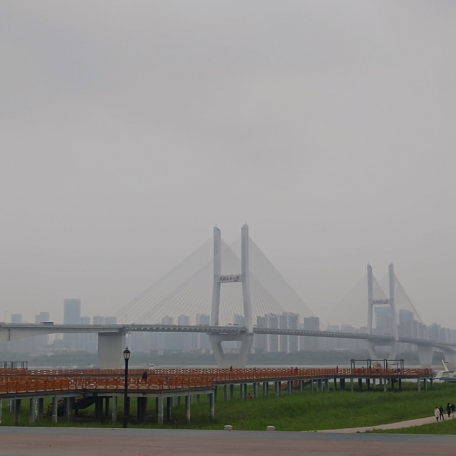 武汉江滩旅行图片 2