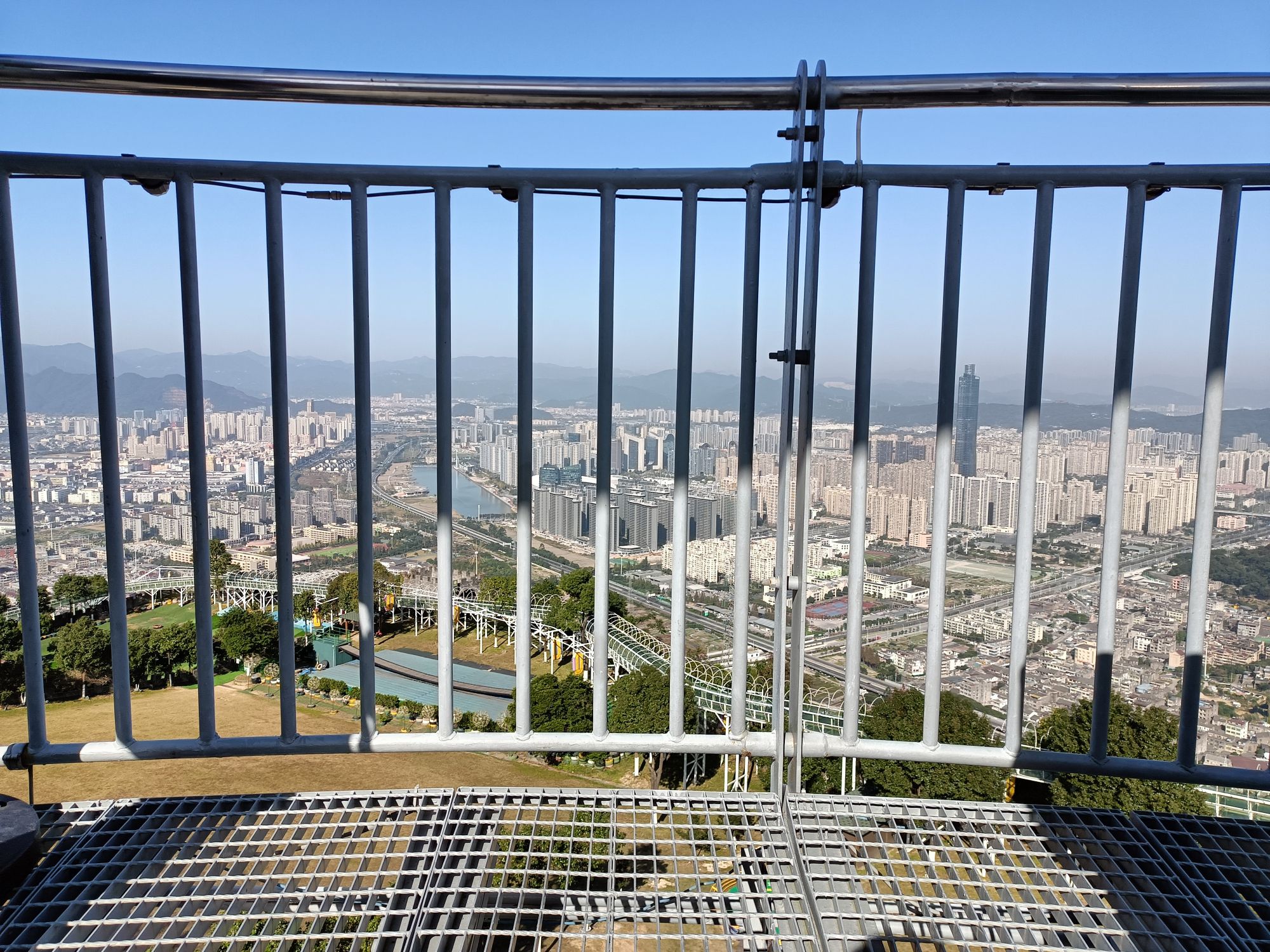 云顶草上世界旅行图片 3
