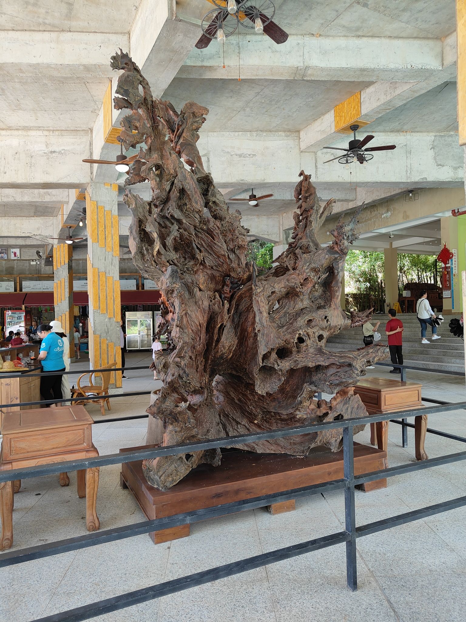丹霞灵溪森林度假景区旅行图片 1