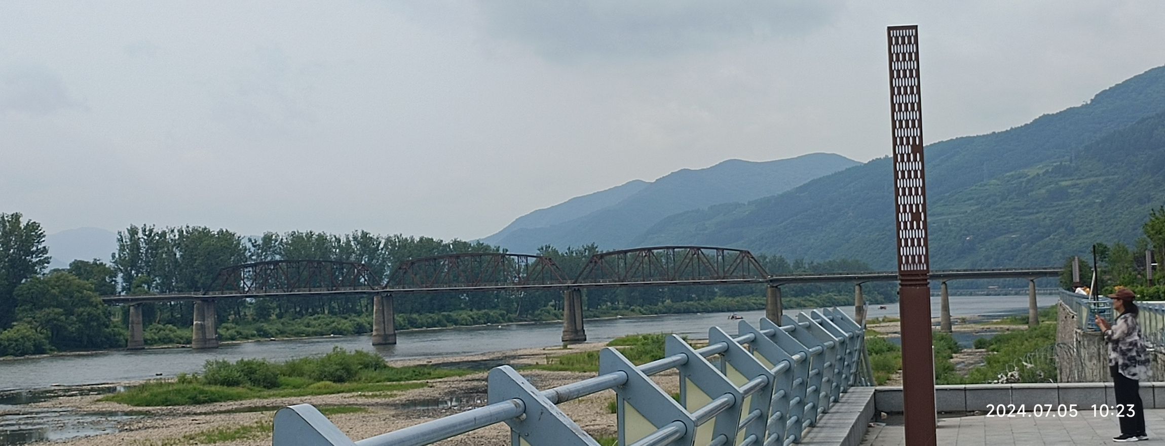临江市鸭绿江公园旅行图片 2
