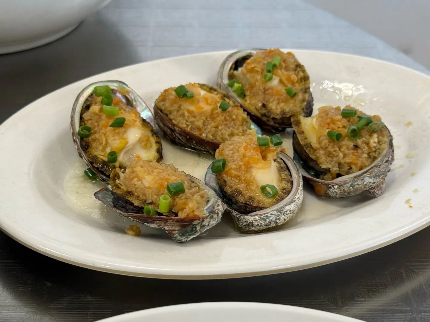 遇湘海鲜餐厅(鹿鸣小区店)