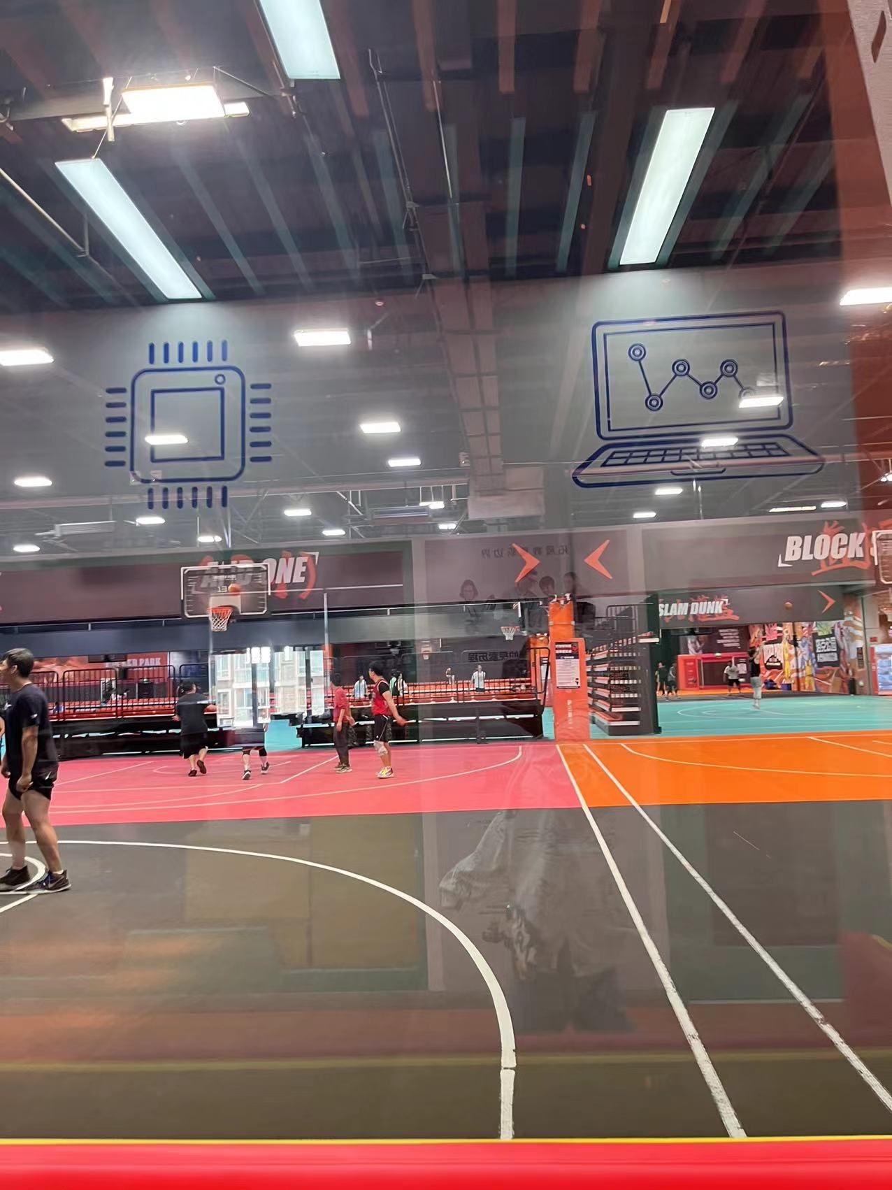 场地封面-洛克公园新虹桥公园店