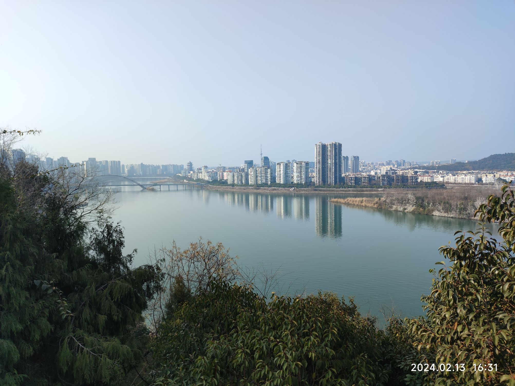 中脊岛(不对外开放)旅行图片 1