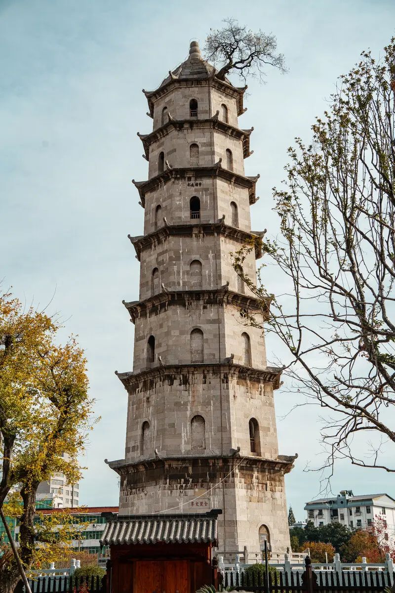 安国寺-大雄宝殿实景照片