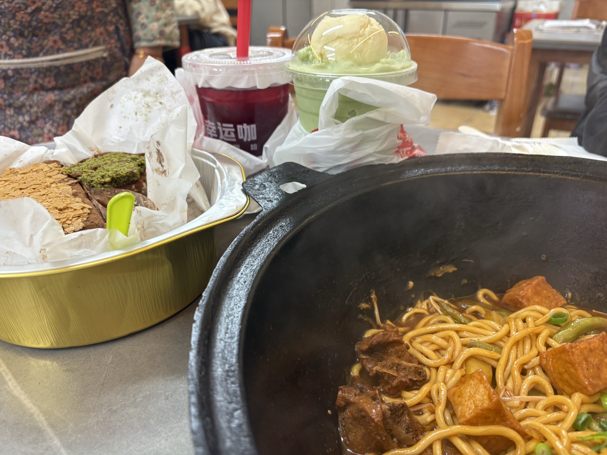 冰城外婆铁锅焖面(鑫诚园店)