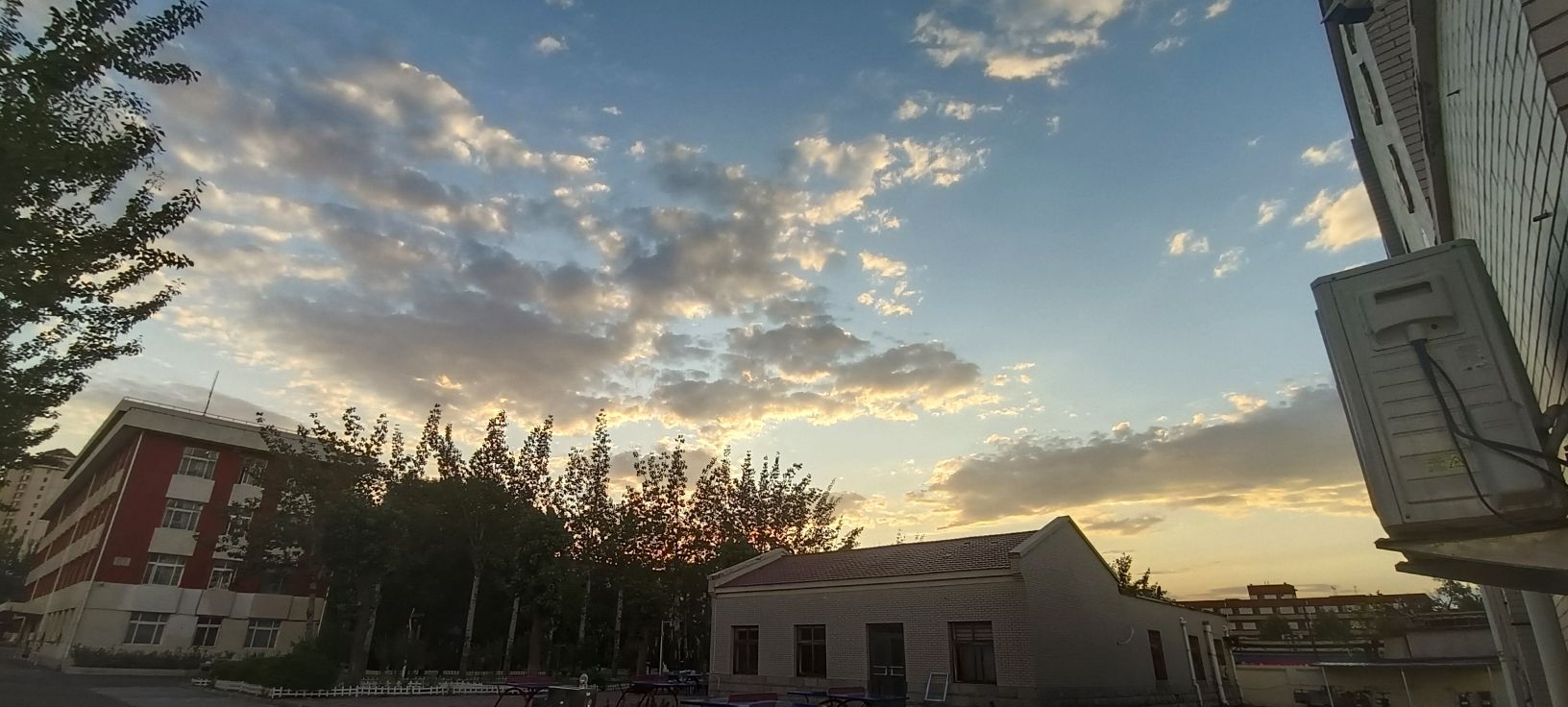 天津工业职业学院