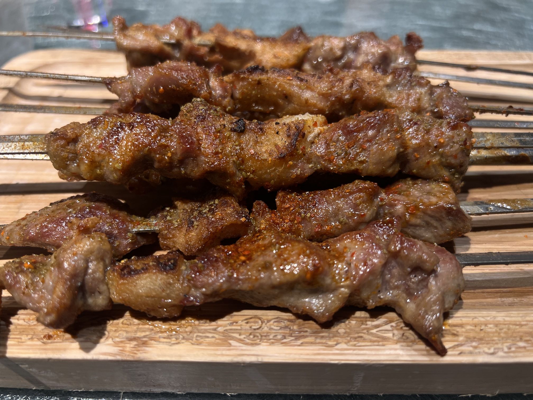 毡房姑娘欢乐餐厅