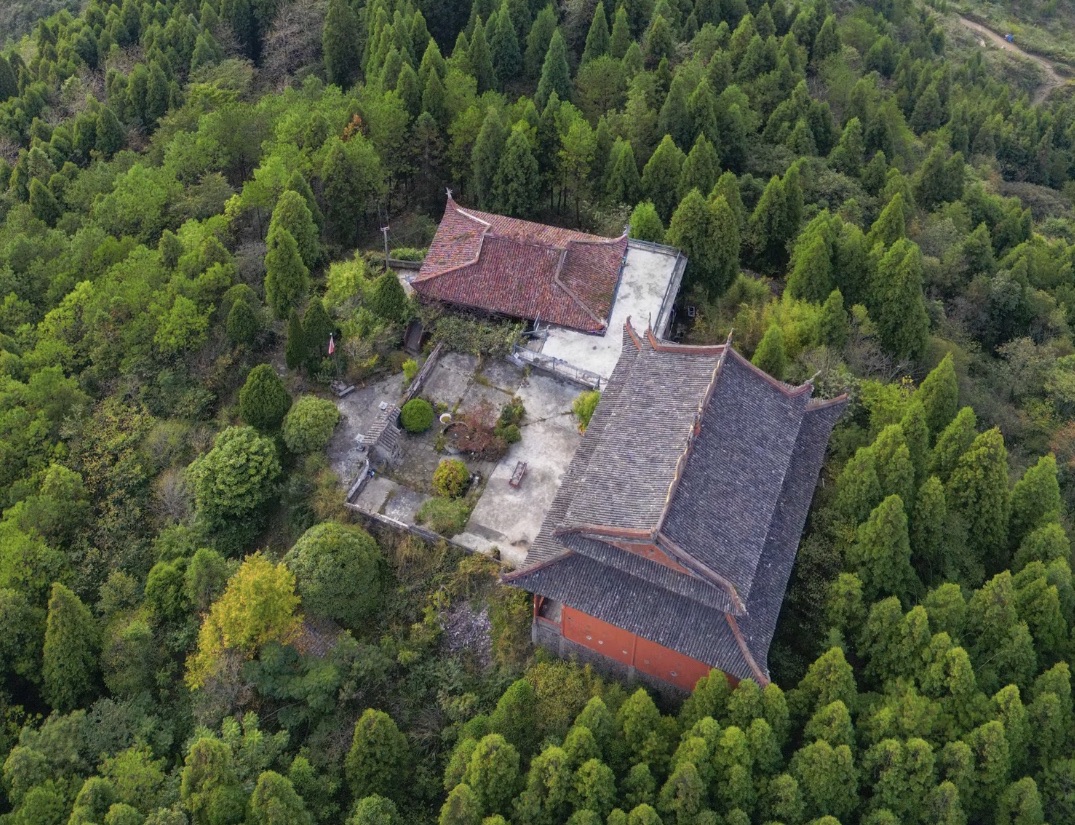 白龙禅寺实景照片