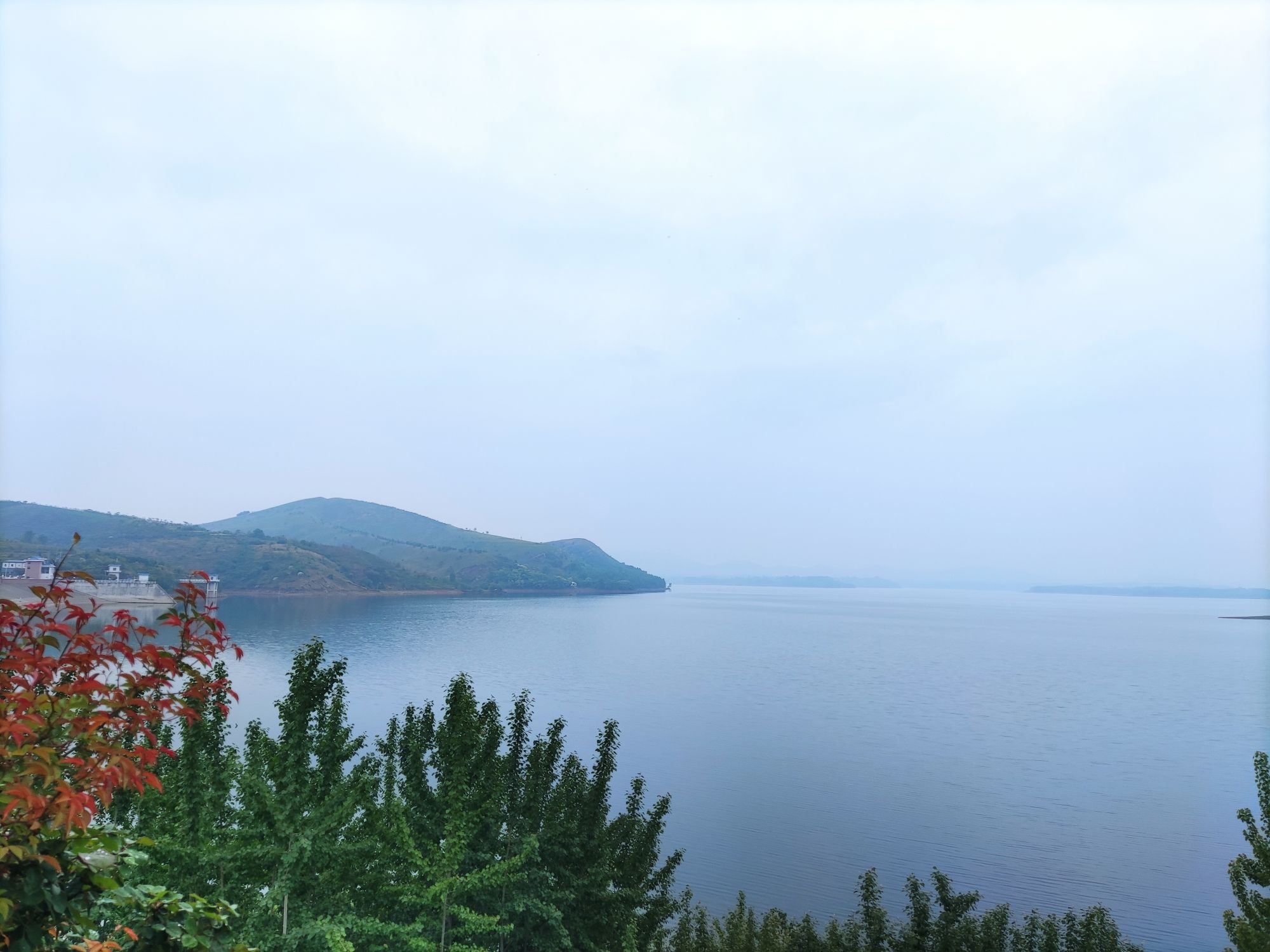 孤石滩水库大坝旅行图片 1