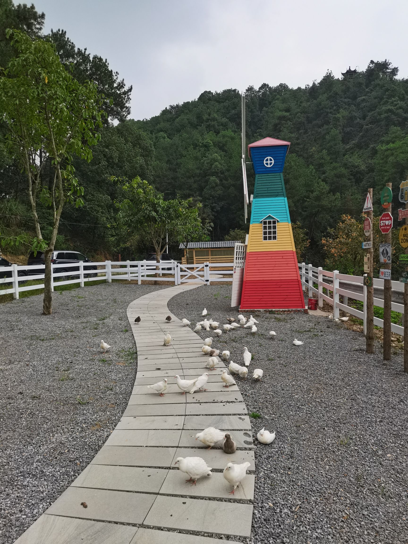 场地封面-伊斯特庄园