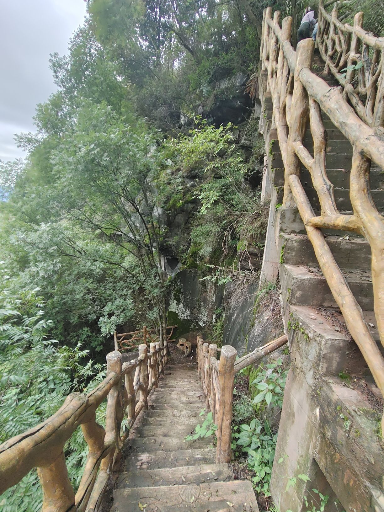 廪君山风景名胜区旅行图片 1