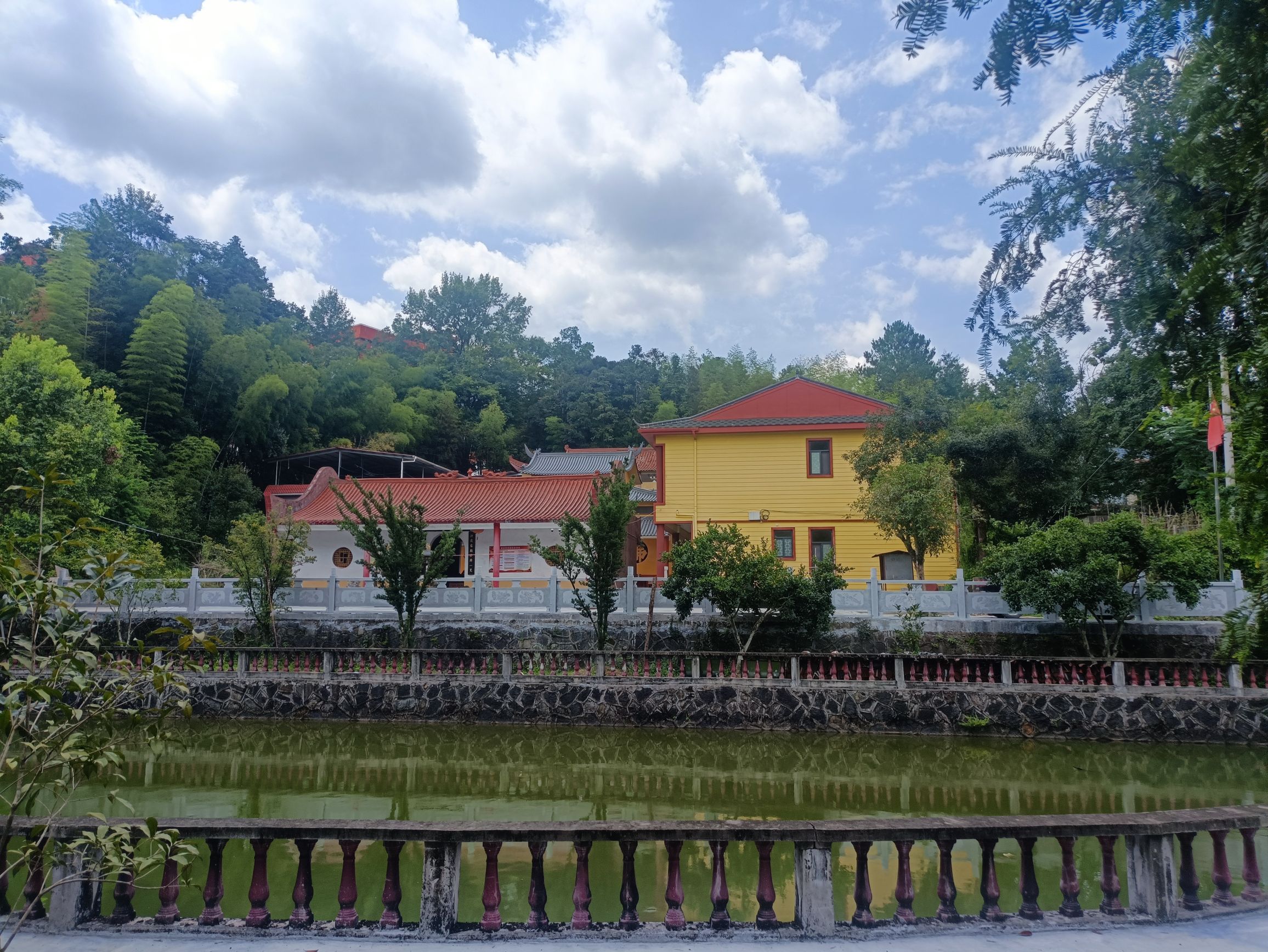 清流福潭寺