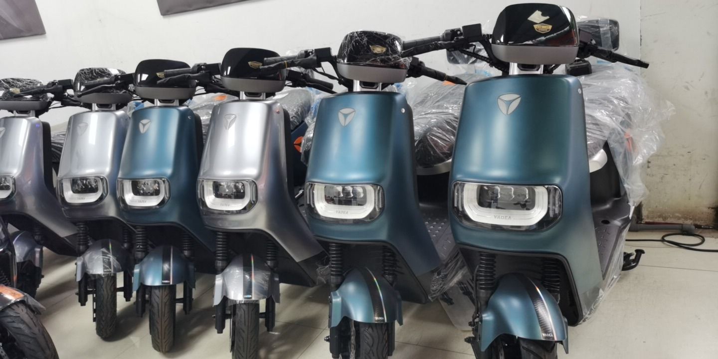 雅迪小刀电动车(老顶坡总店)