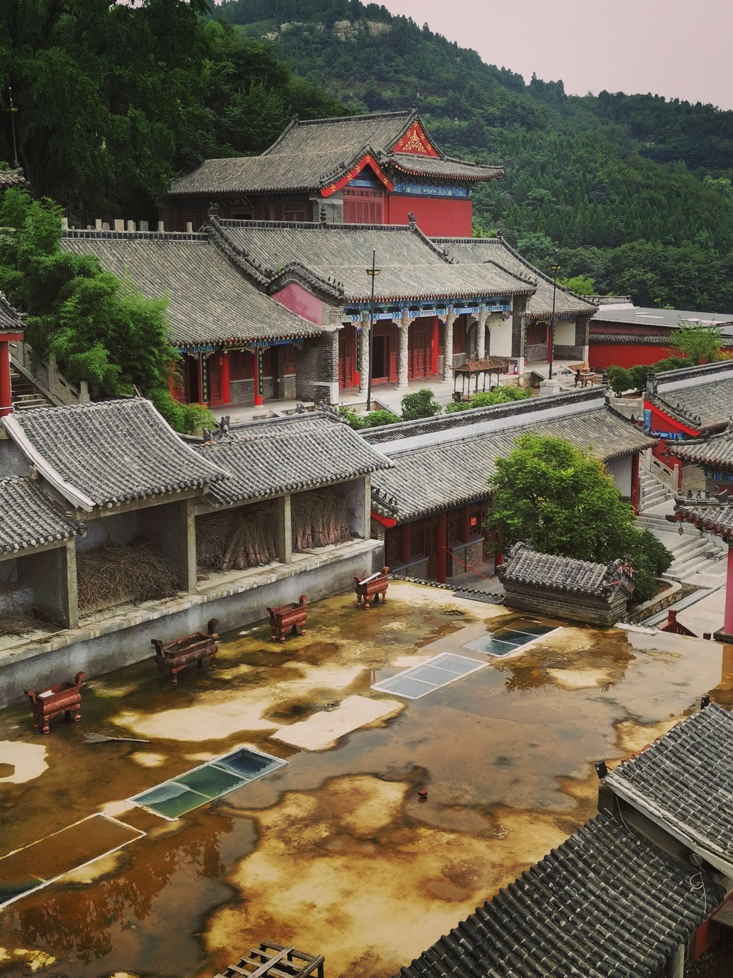 巨龙山旅游风景区