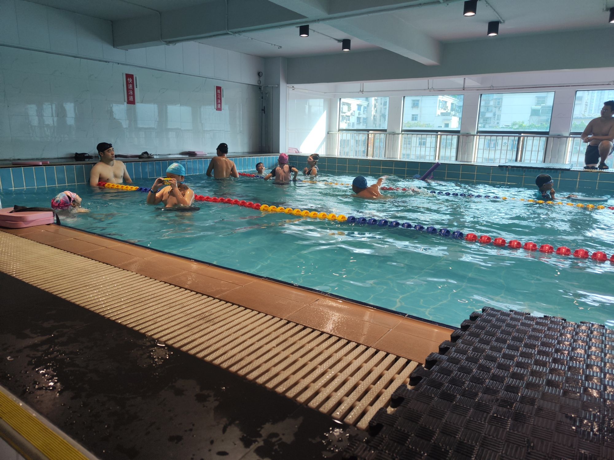 艾菲特游泳健身俱乐部(三堰店)