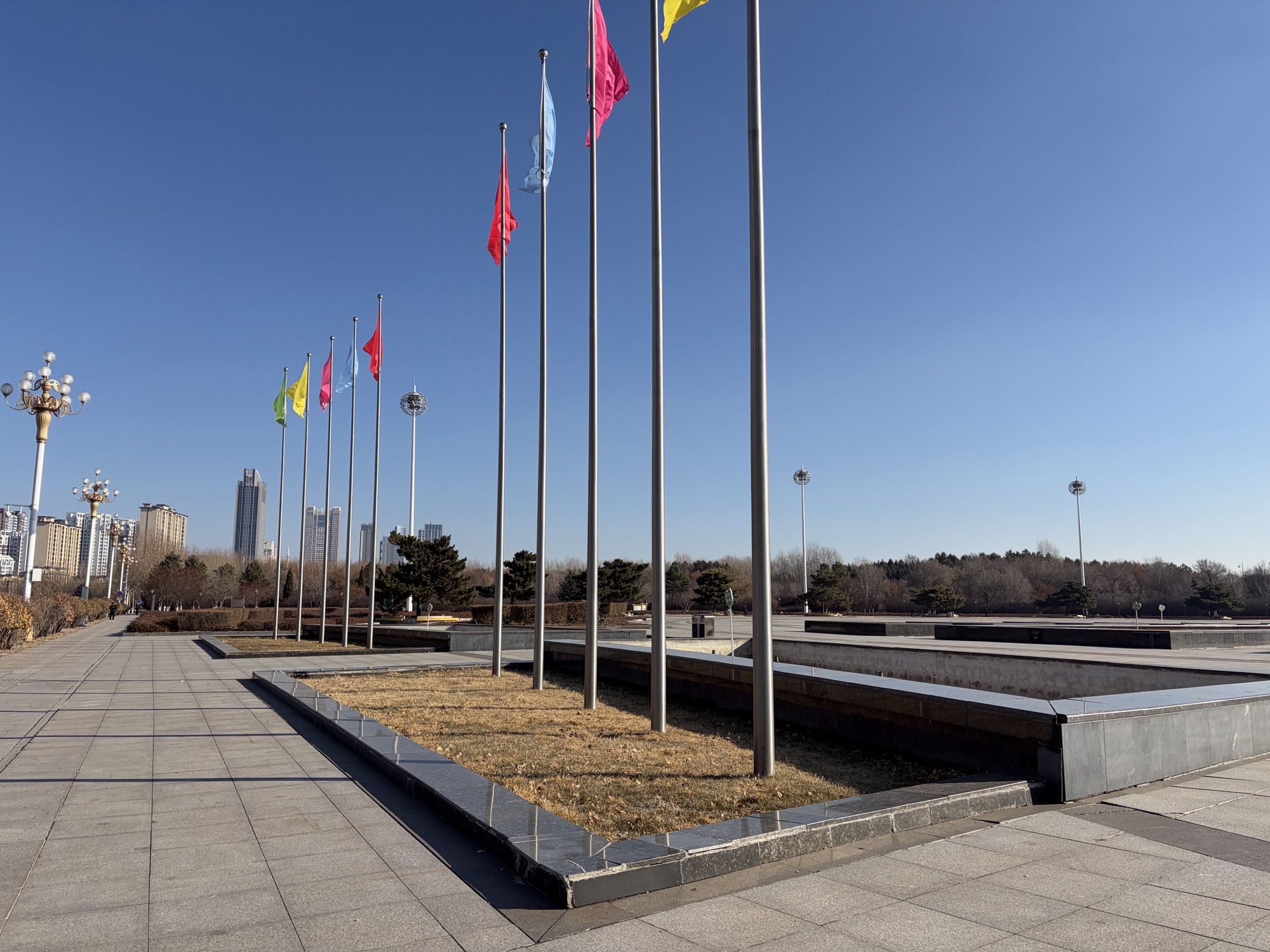 黑龙江哈尔滨市松北区附近的旅游景点有哪些？