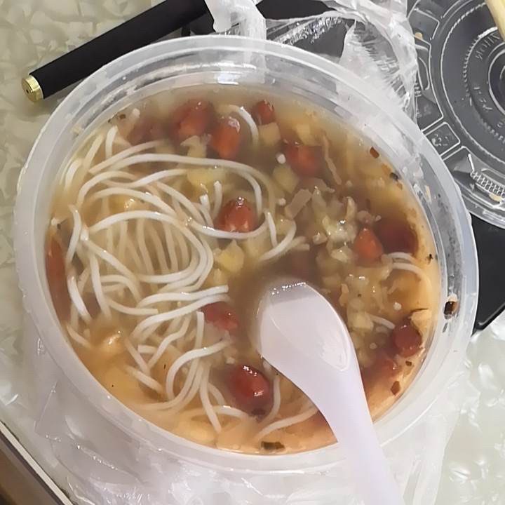 西门海南粉店