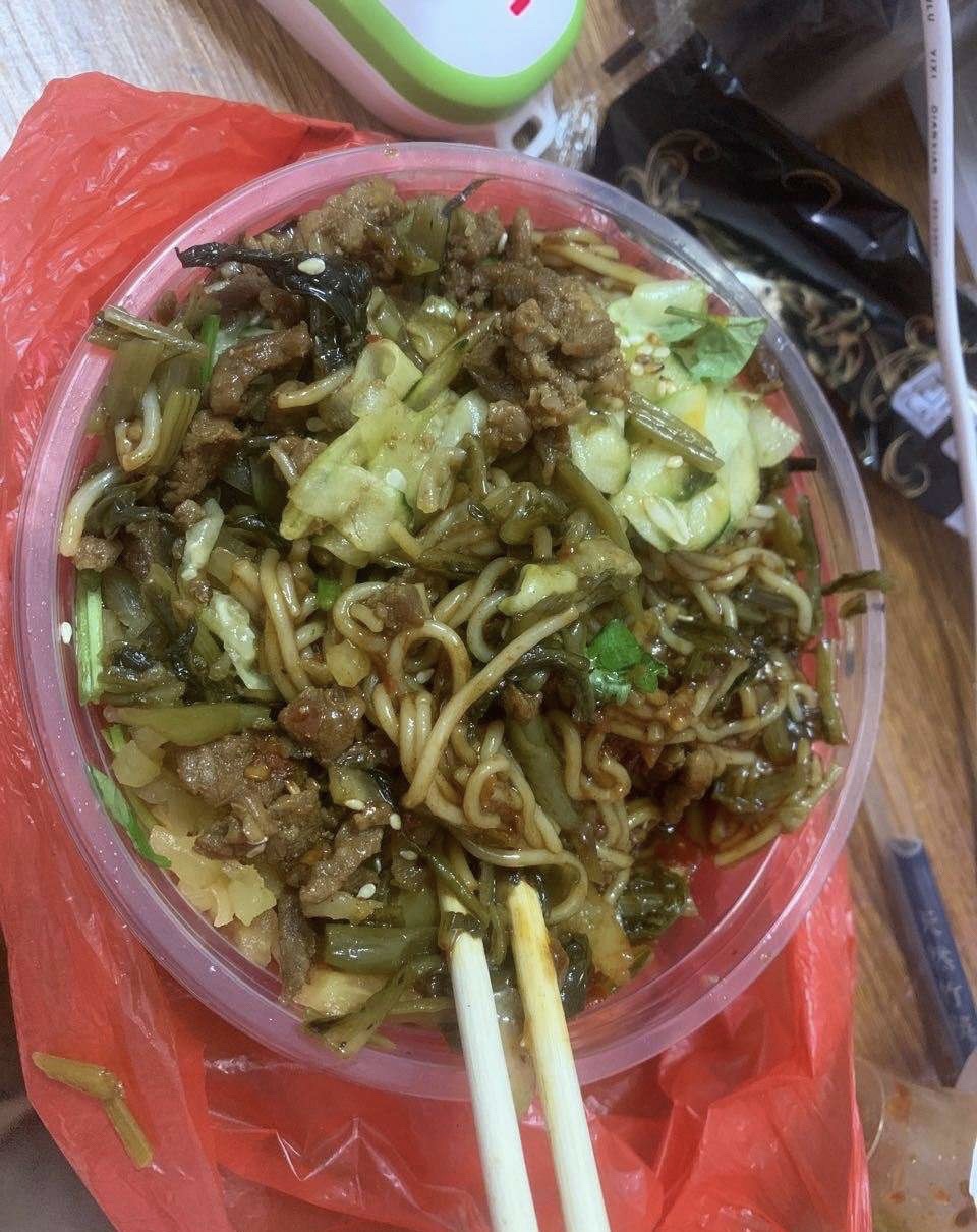 西门海南粉店