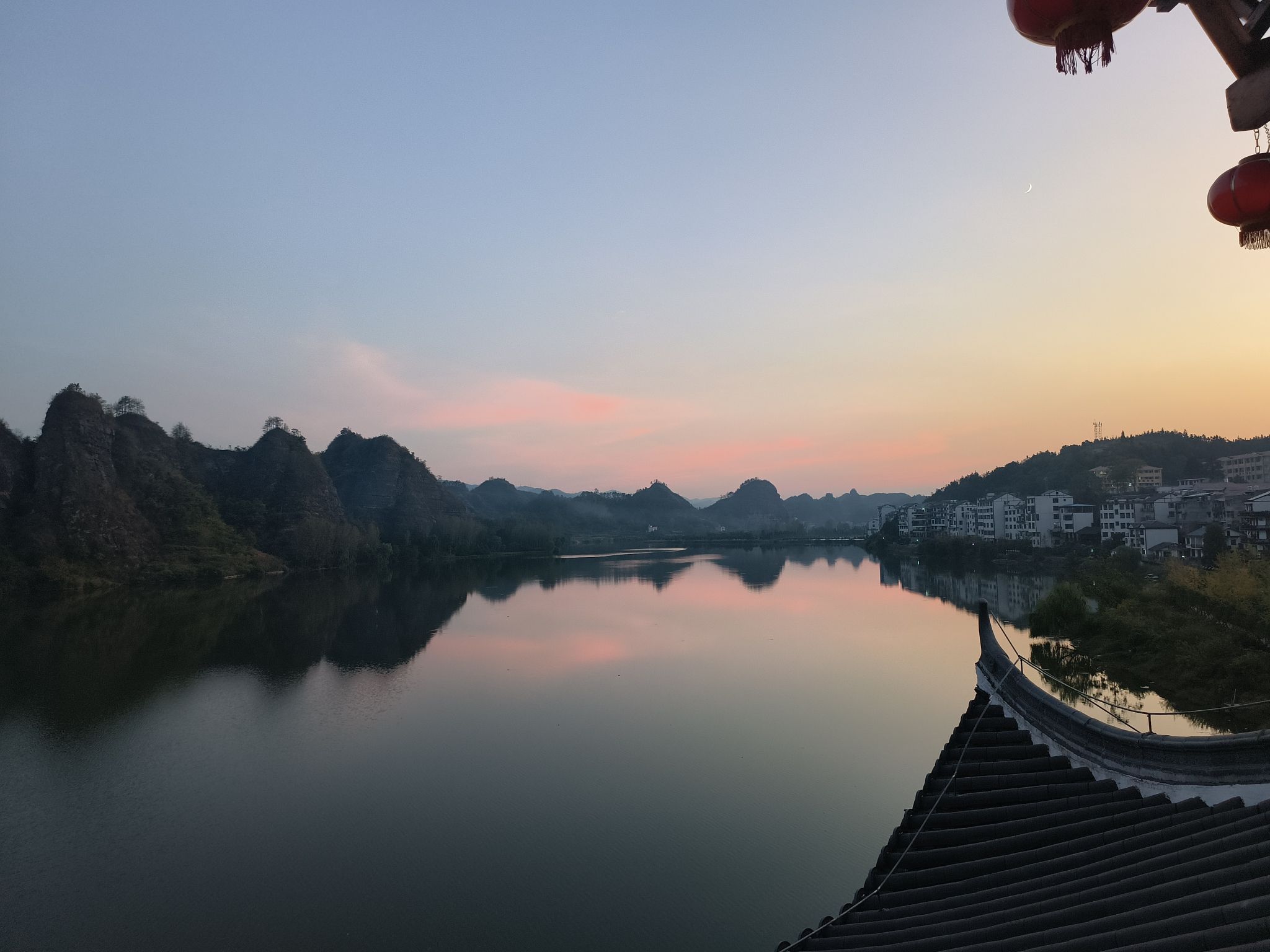 思蒙碧水丹霞景区旅行图片 1