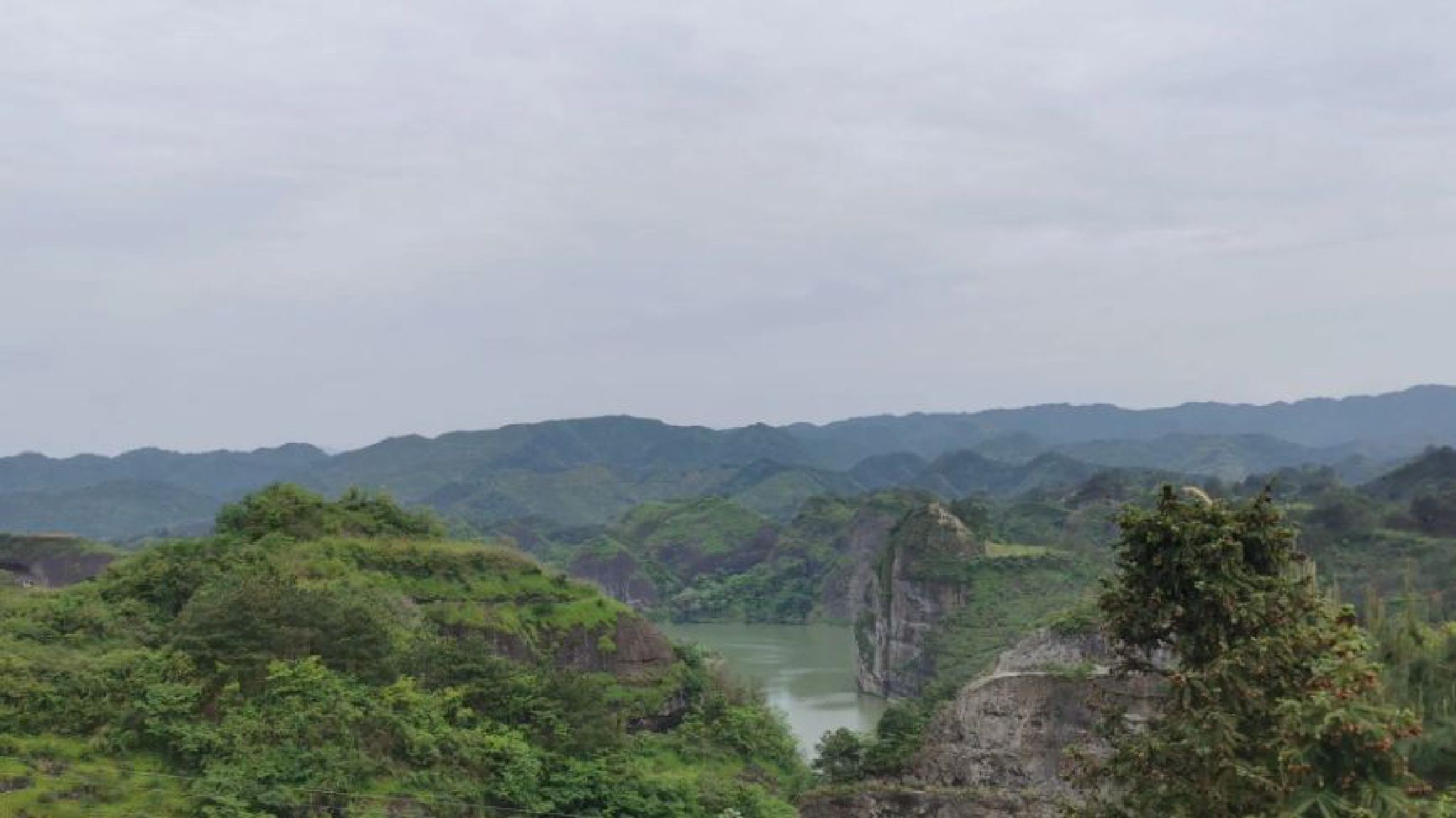 思蒙碧水丹霞景区旅行图片 3