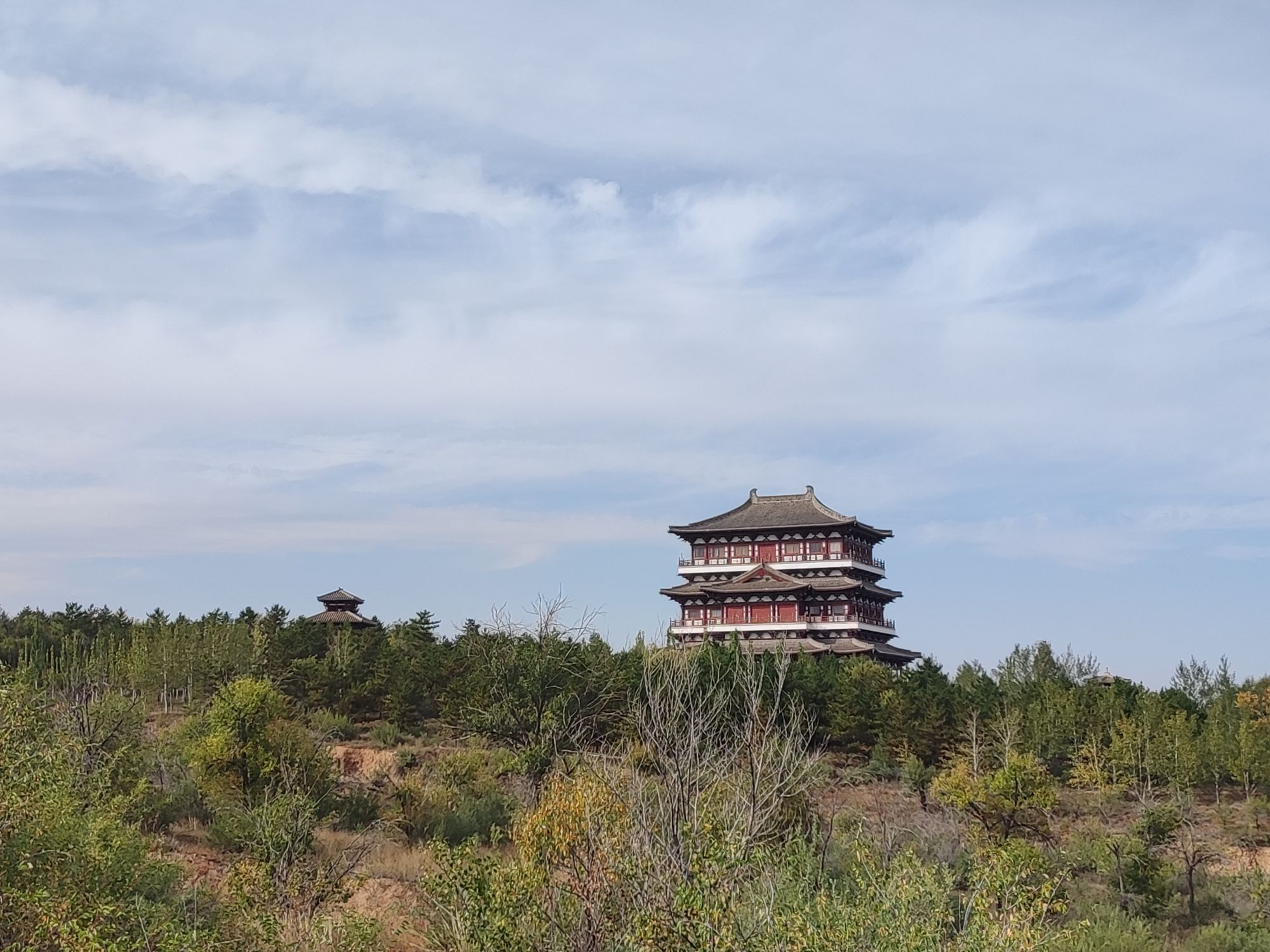 和林格尔县南山旅游景区旅行图片 1