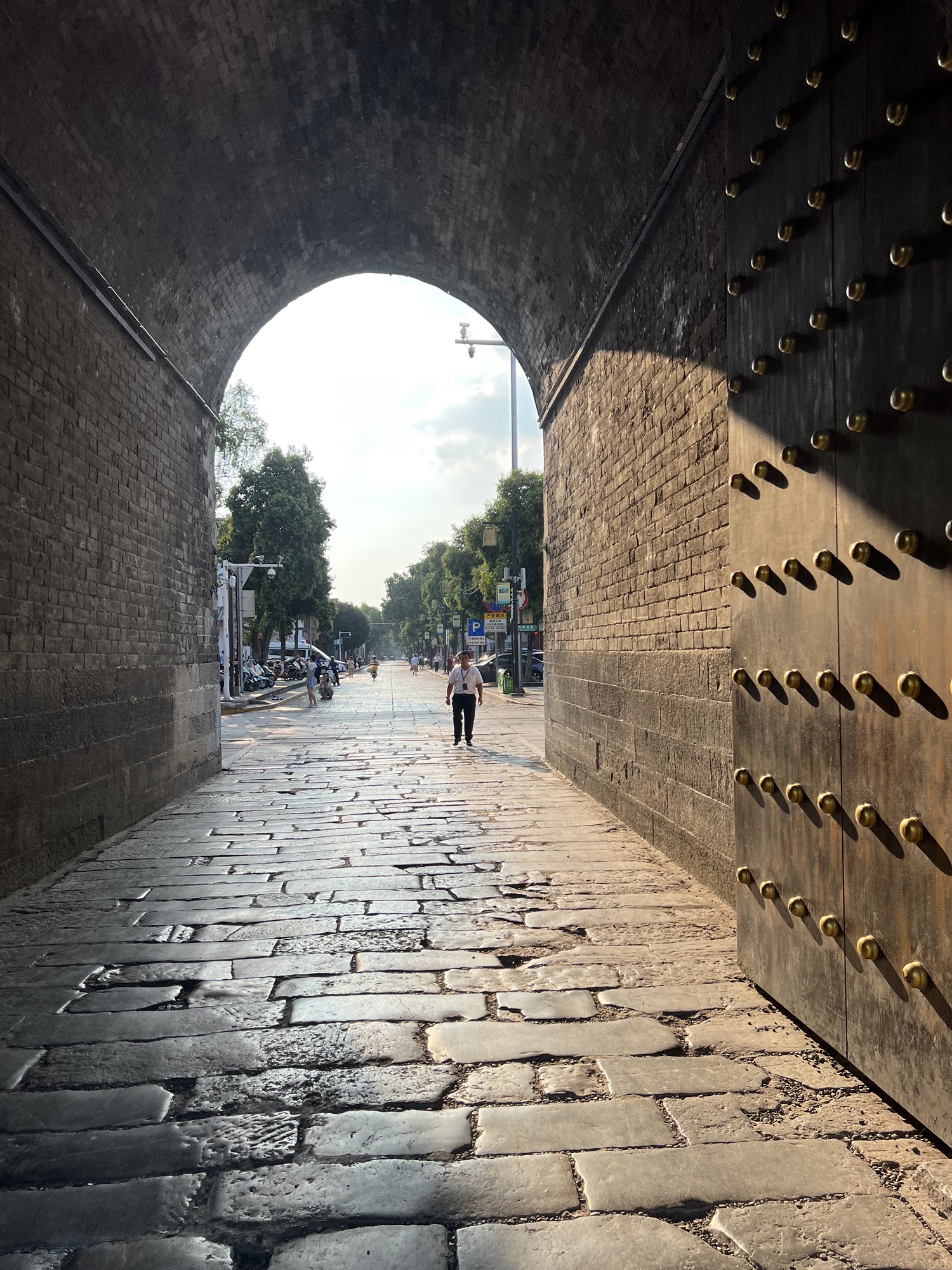 荆州古城历史文化旅游区-寅宾门