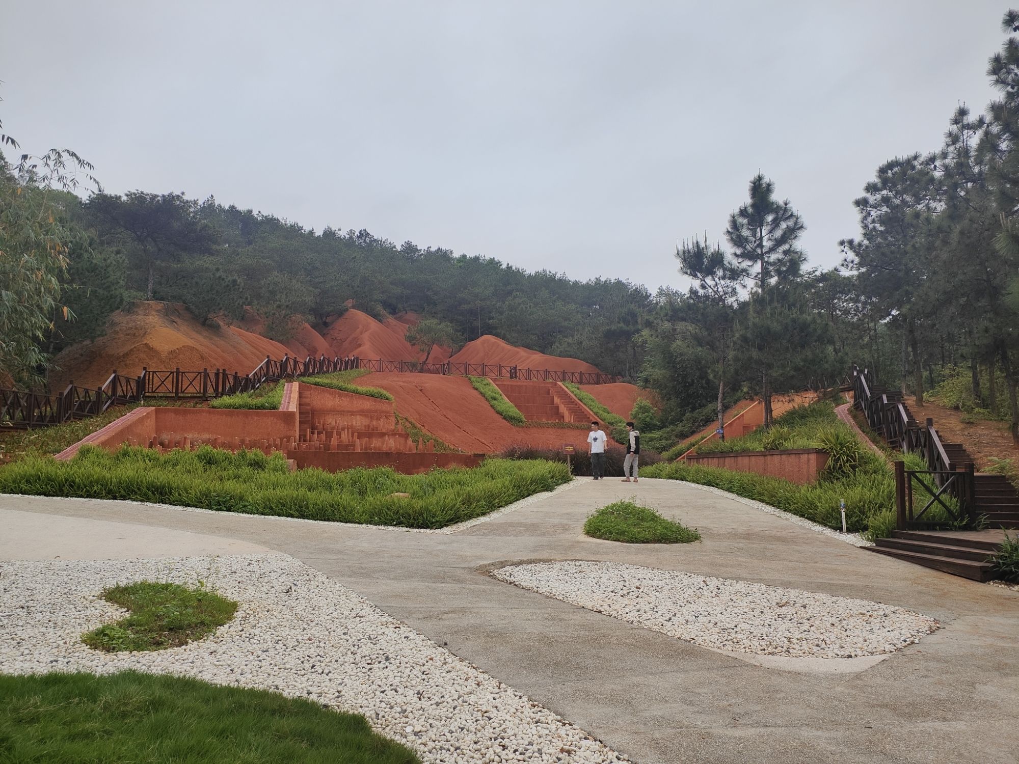 郁南和都村磨刀山遗址旅行图片 3