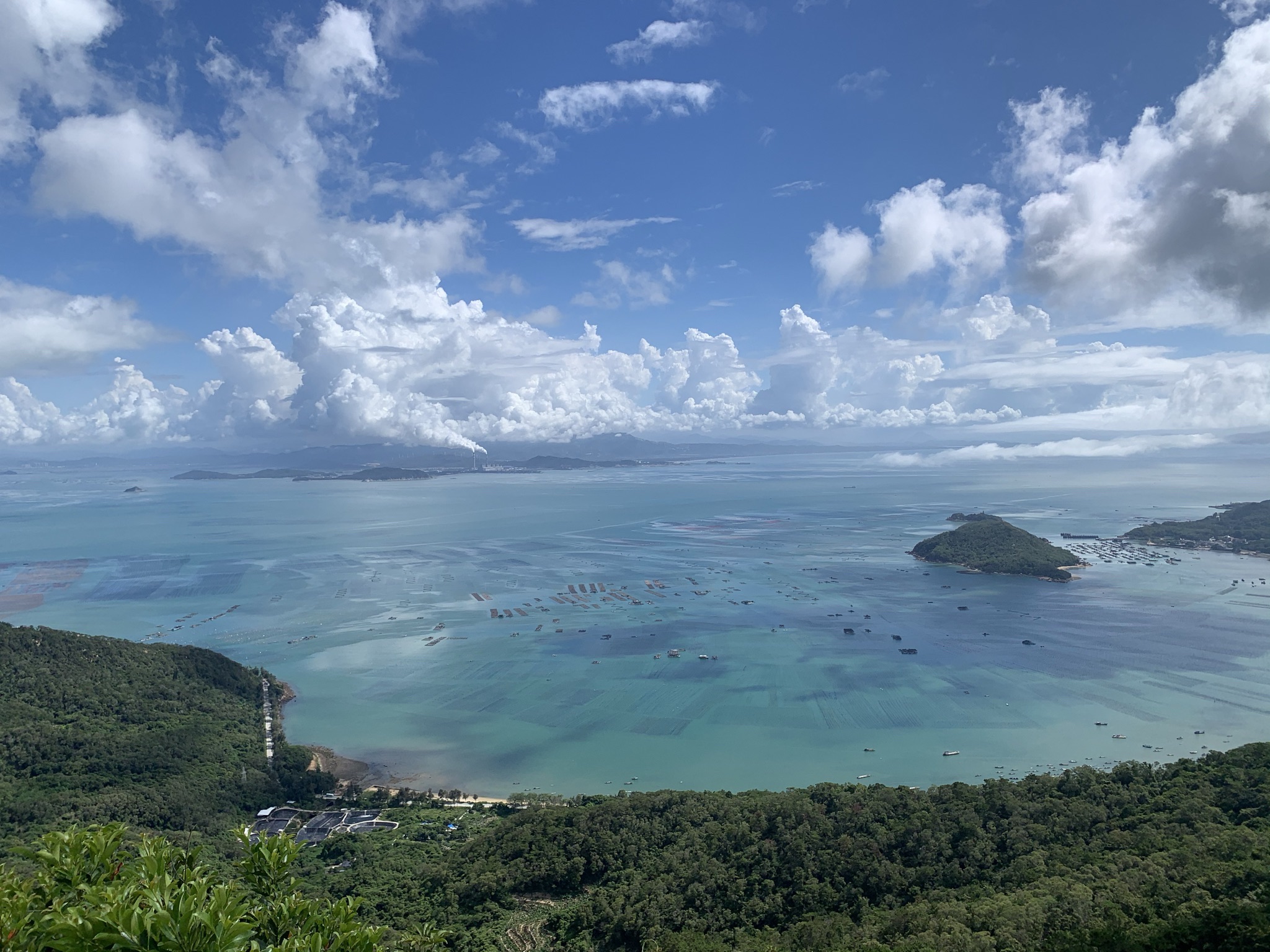 后花园生态旅游村