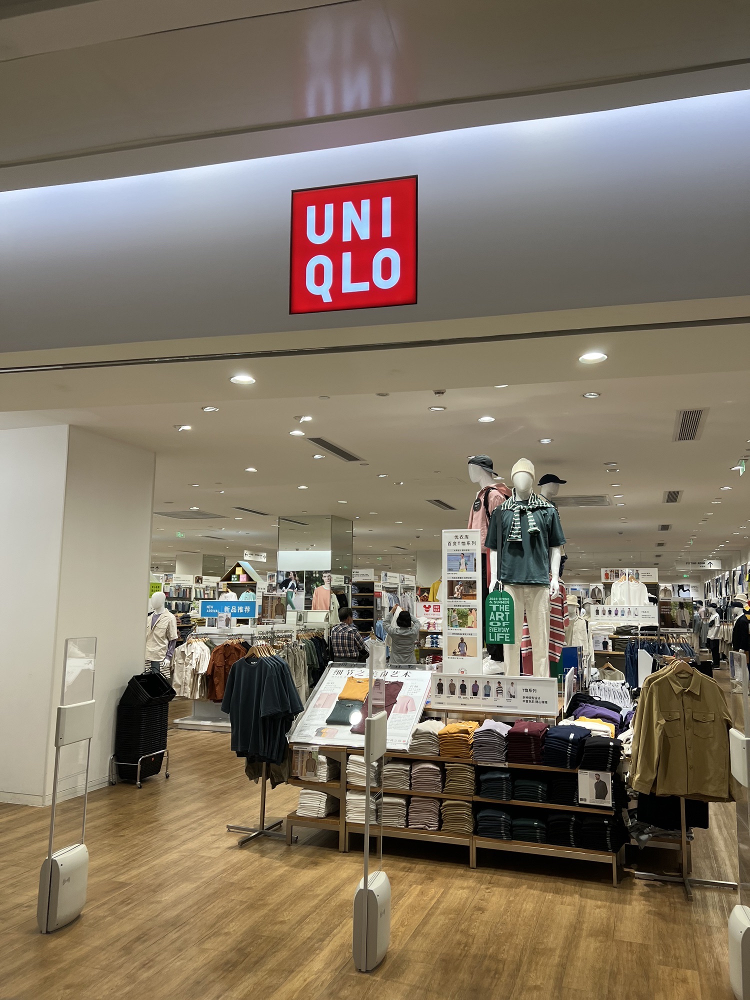 优衣库(深圳布吉万象汇店)