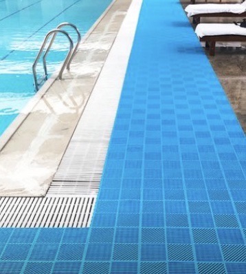 场地封面-向明中学-游泳馆