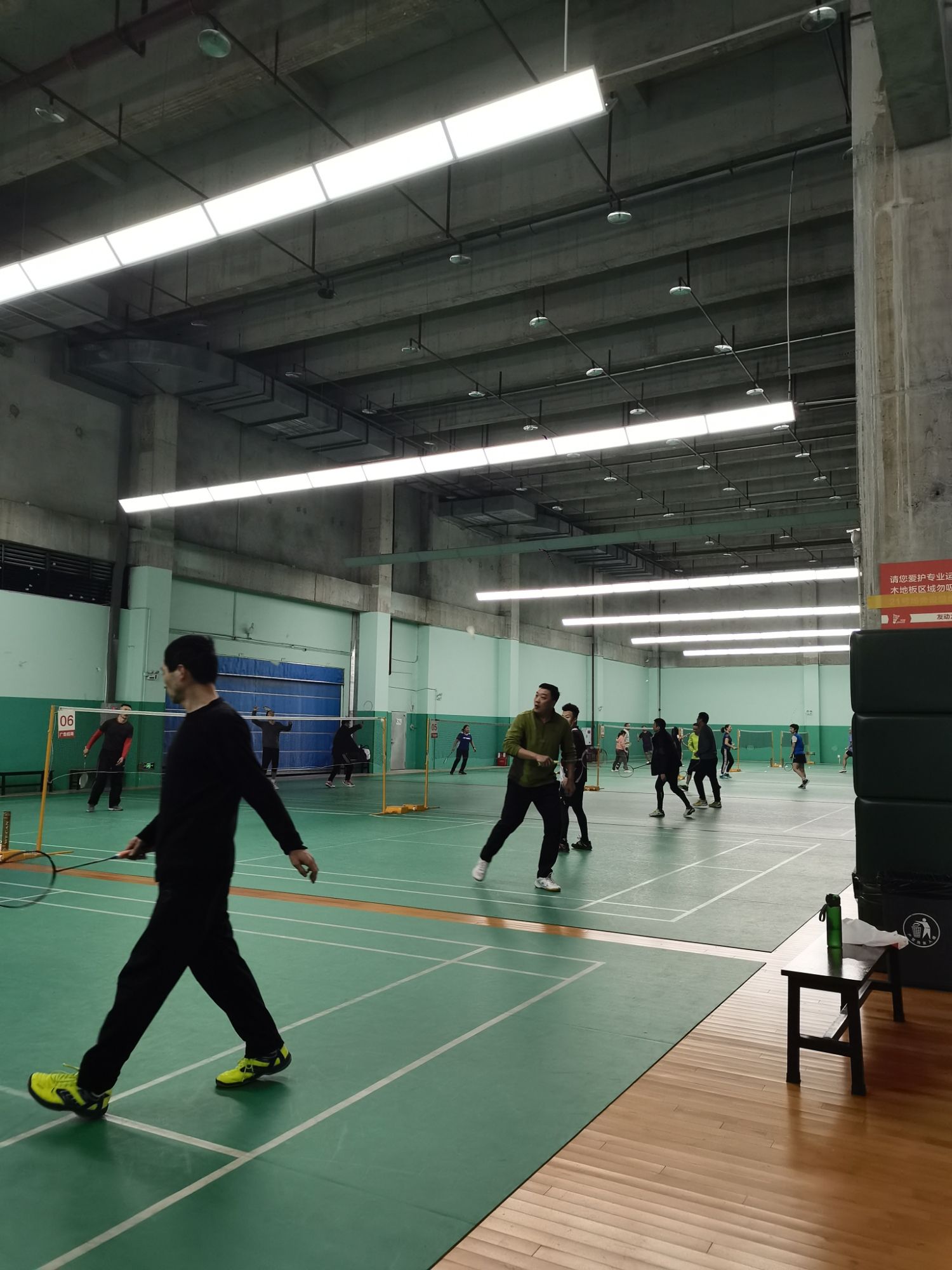 场地封面-友动力羽毛球篮球馆
