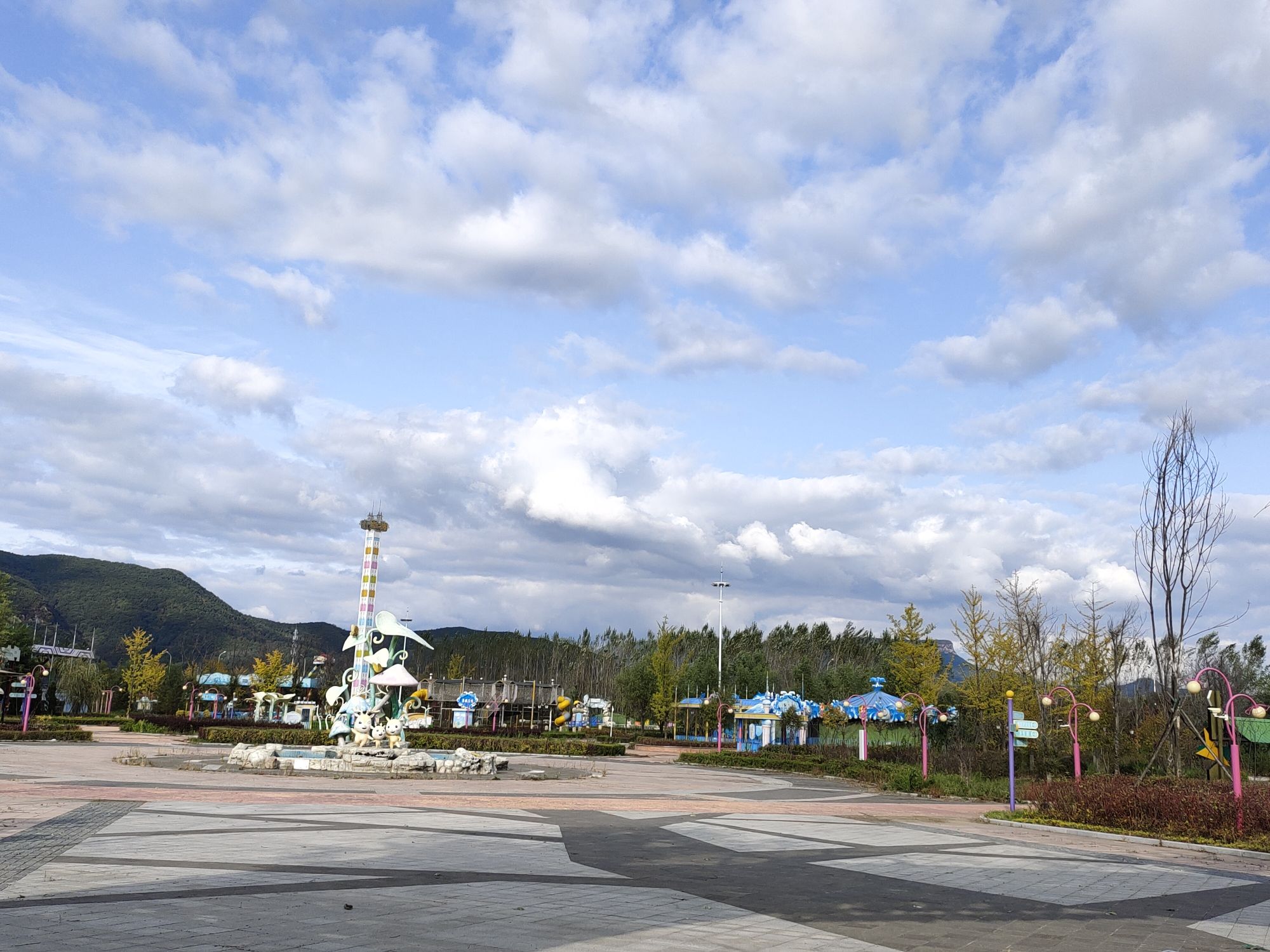 辽东欢乐广场旅行图片 2