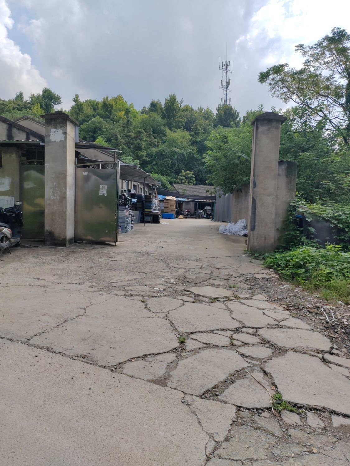 新毅箱包有限公司