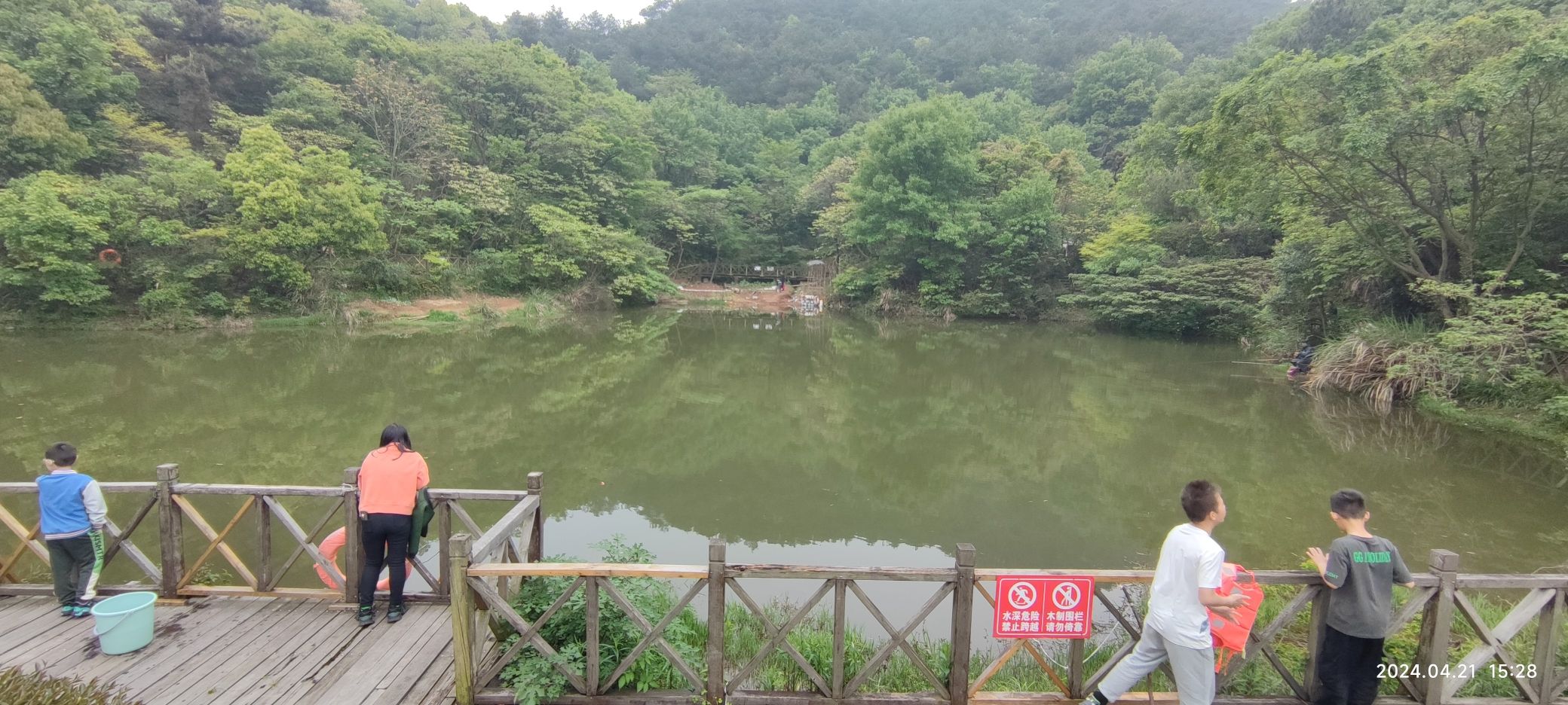 老鹰山游步道旅行图片 2