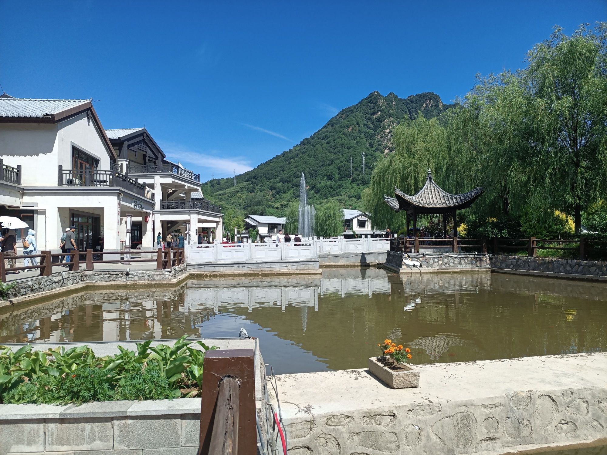 青松岭塞外江南水镇旅行图片 2
