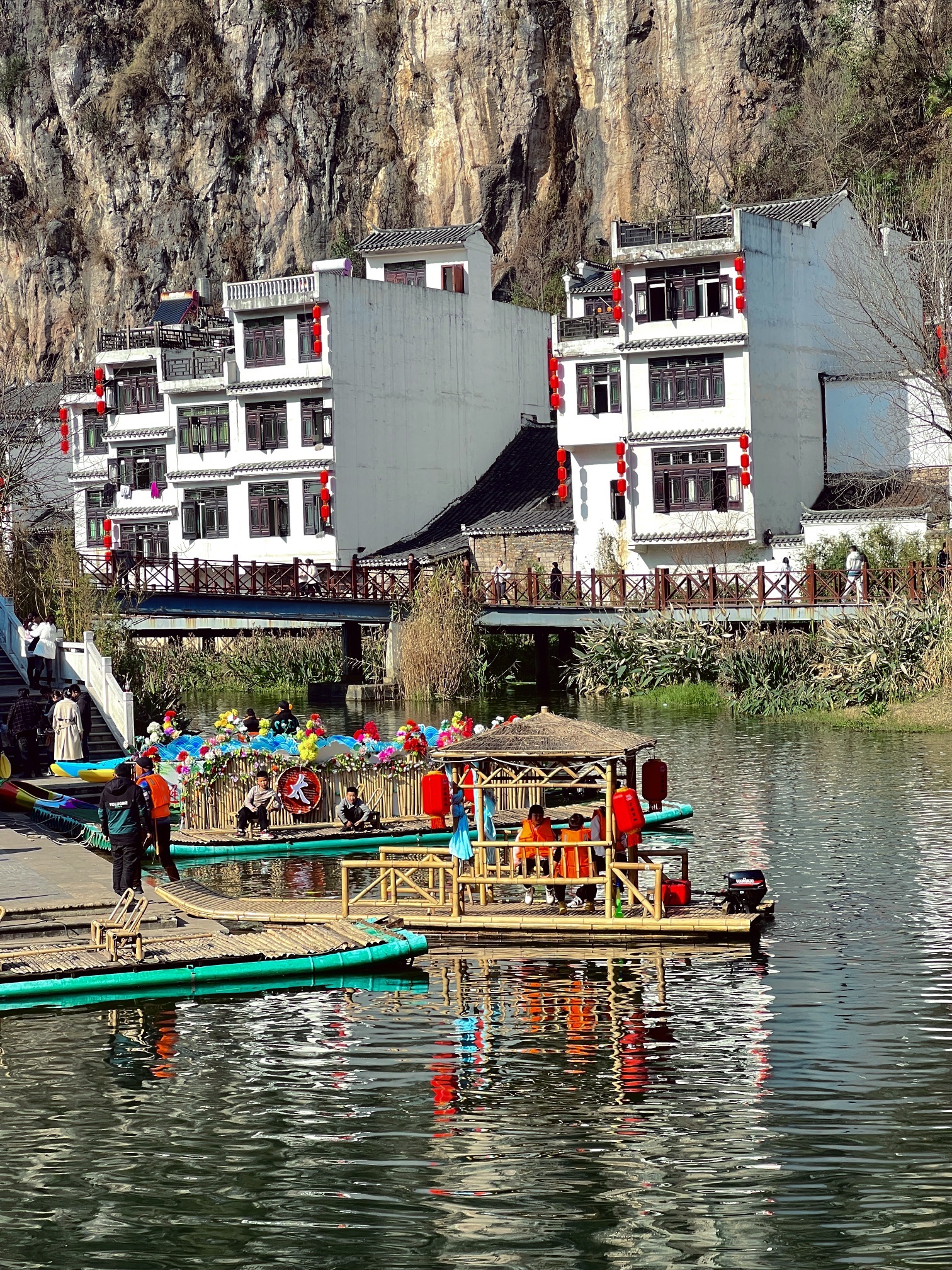 岩脚古镇太和广场旅行图片 3