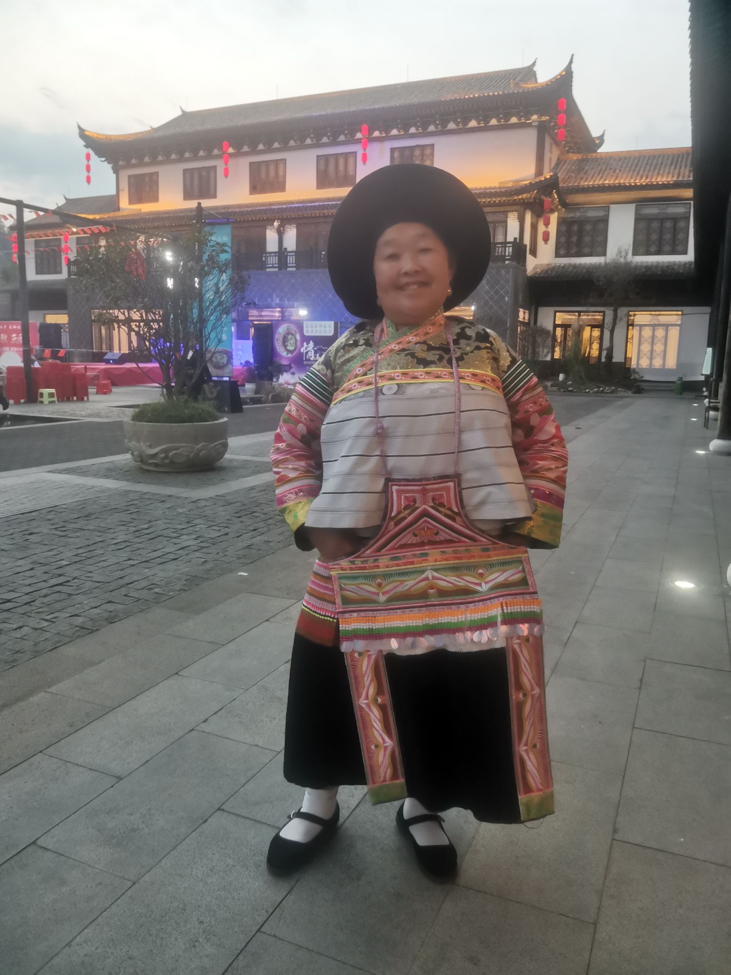 岩脚古镇太和广场旅行图片 2