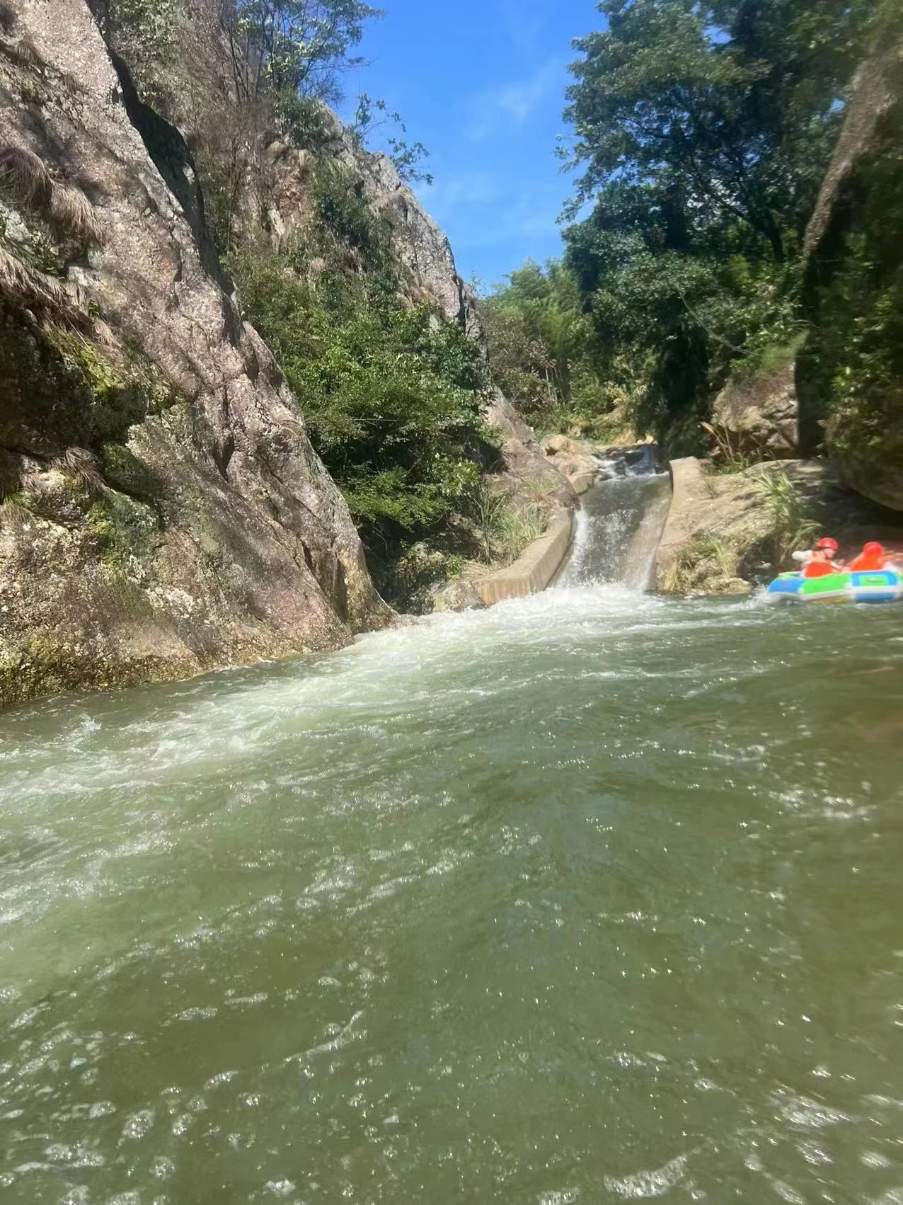 邵阳龙山峡谷漂流旅行图片 3