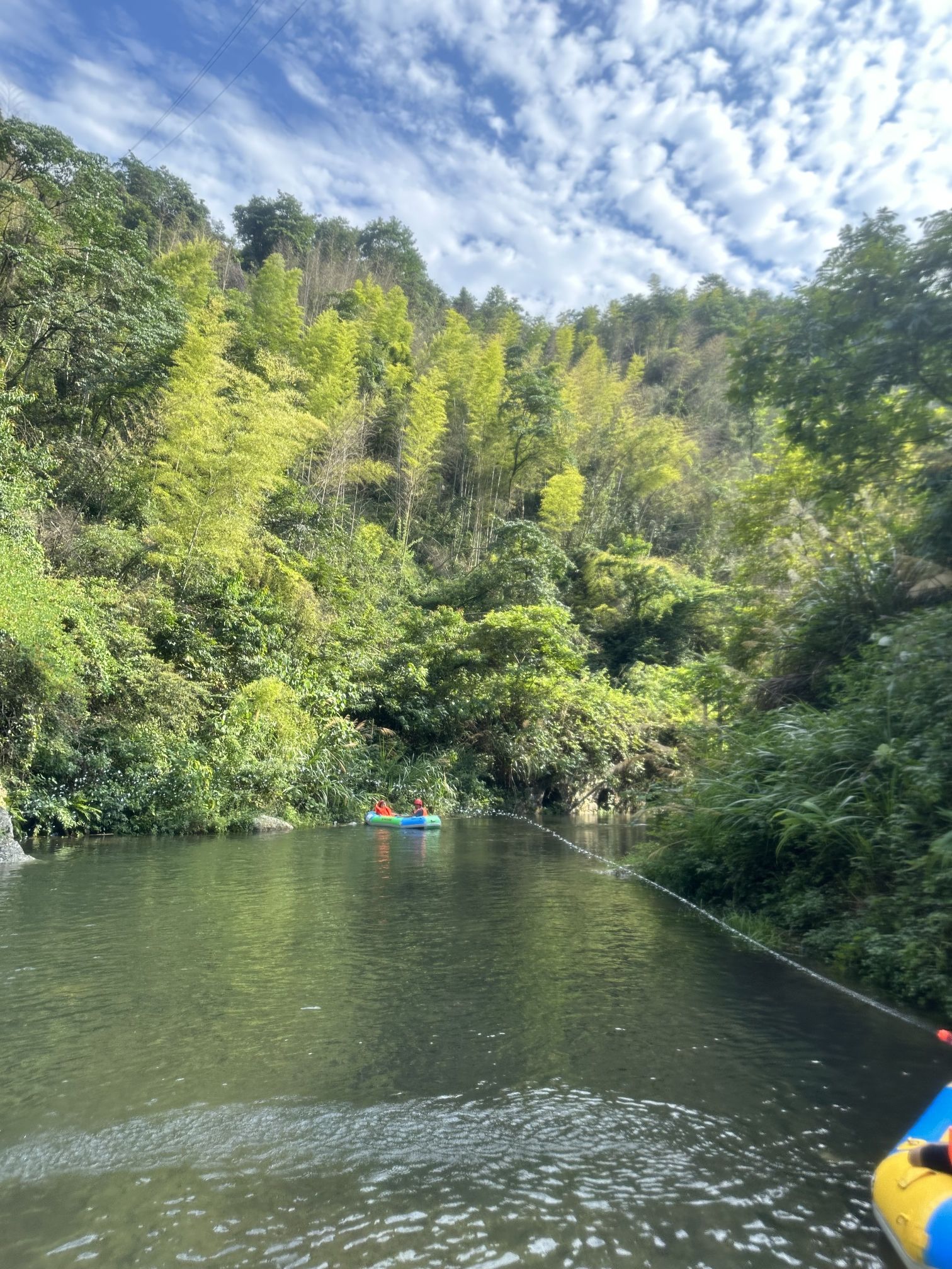 邵阳龙山峡谷漂流