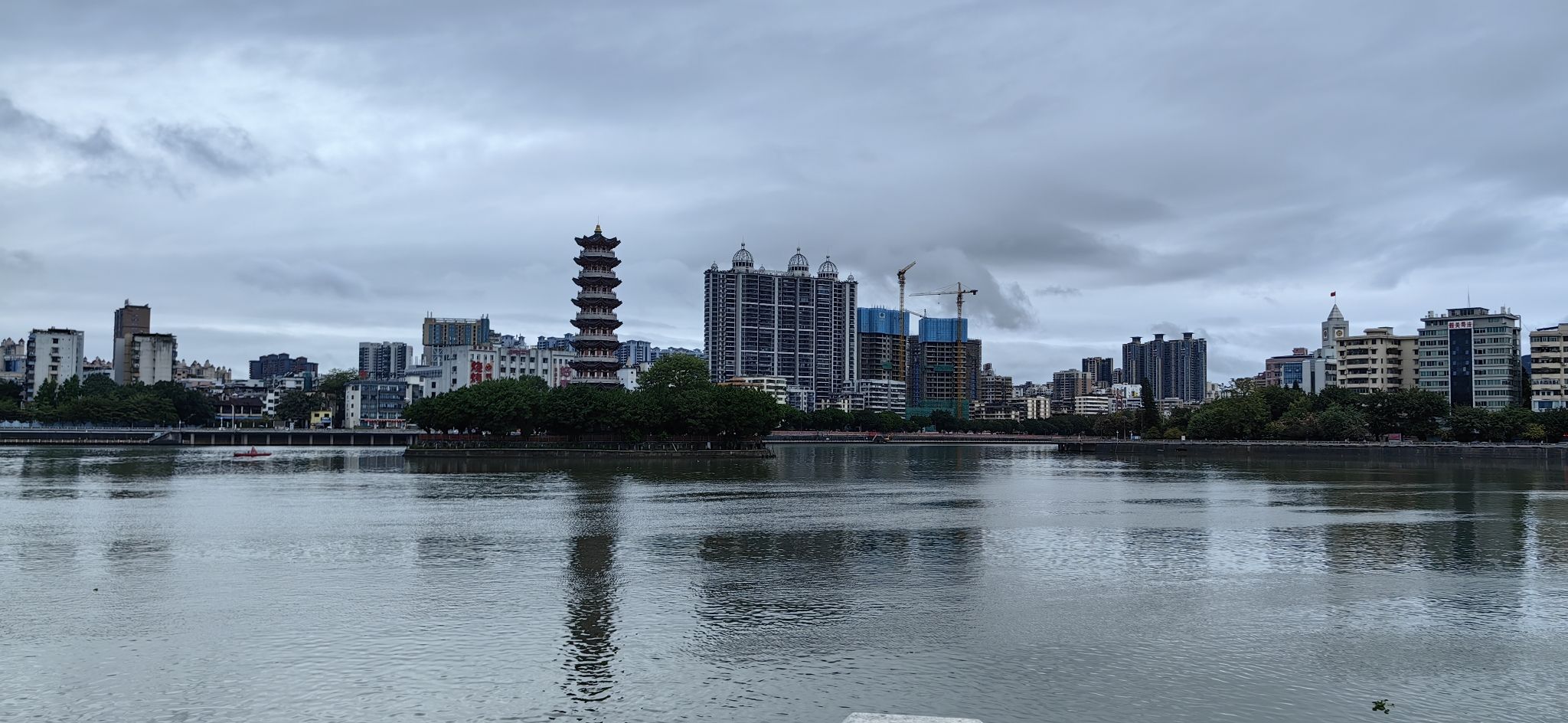 通天塔旅行图片 2