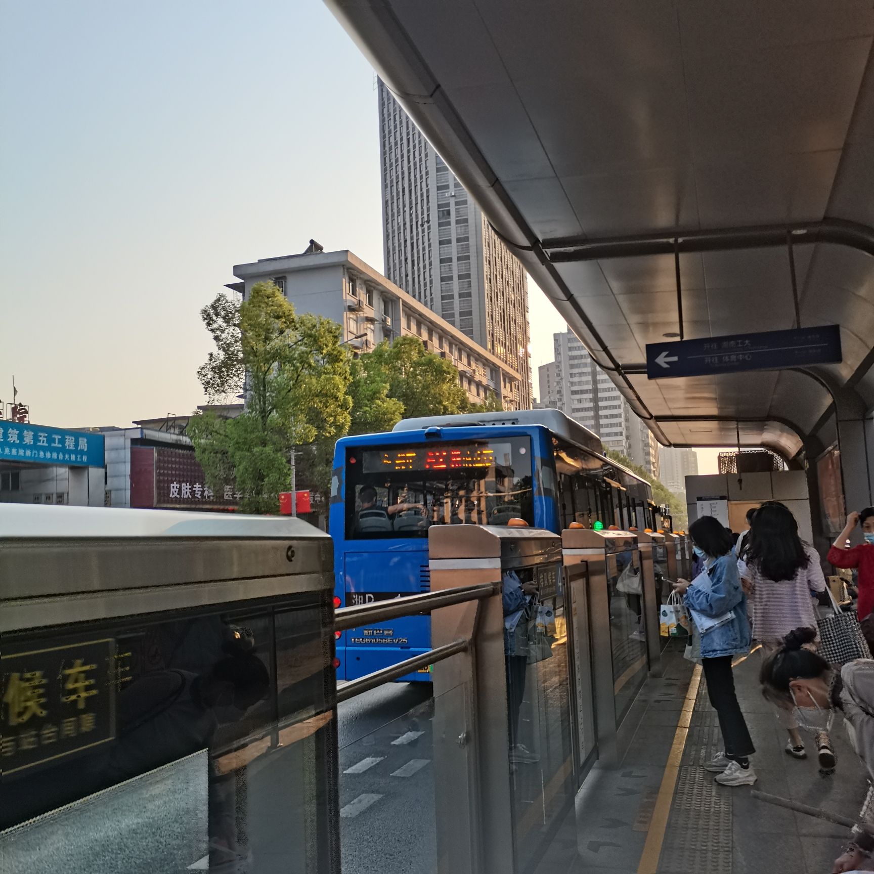 泰山广场旅行图片 2